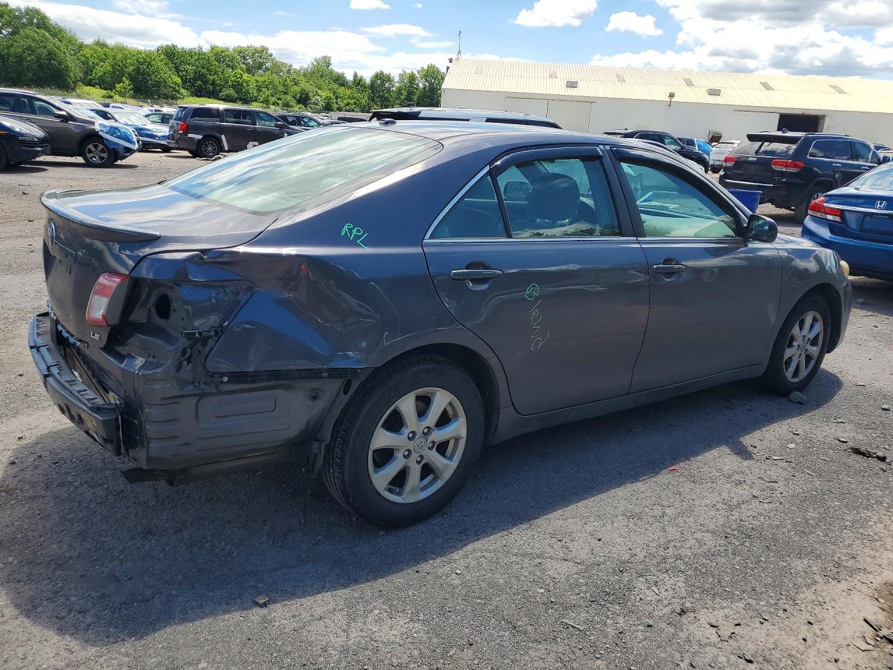 2011 Toyota Camry Le Gray vin: 4T4BF3EK0BR190544