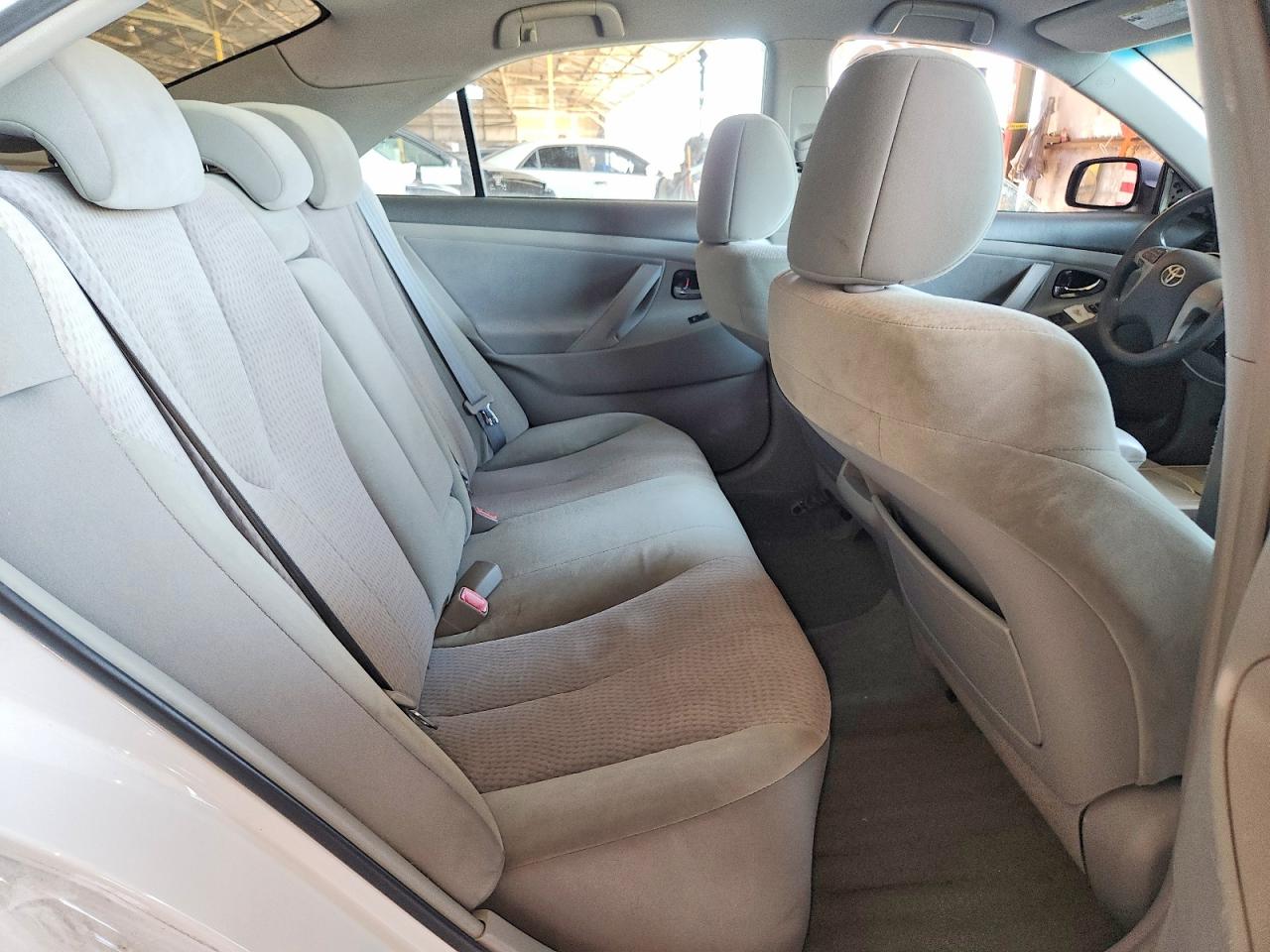 2011 Toyota Camry Le White vin: 4T4BF3EK0BR199440