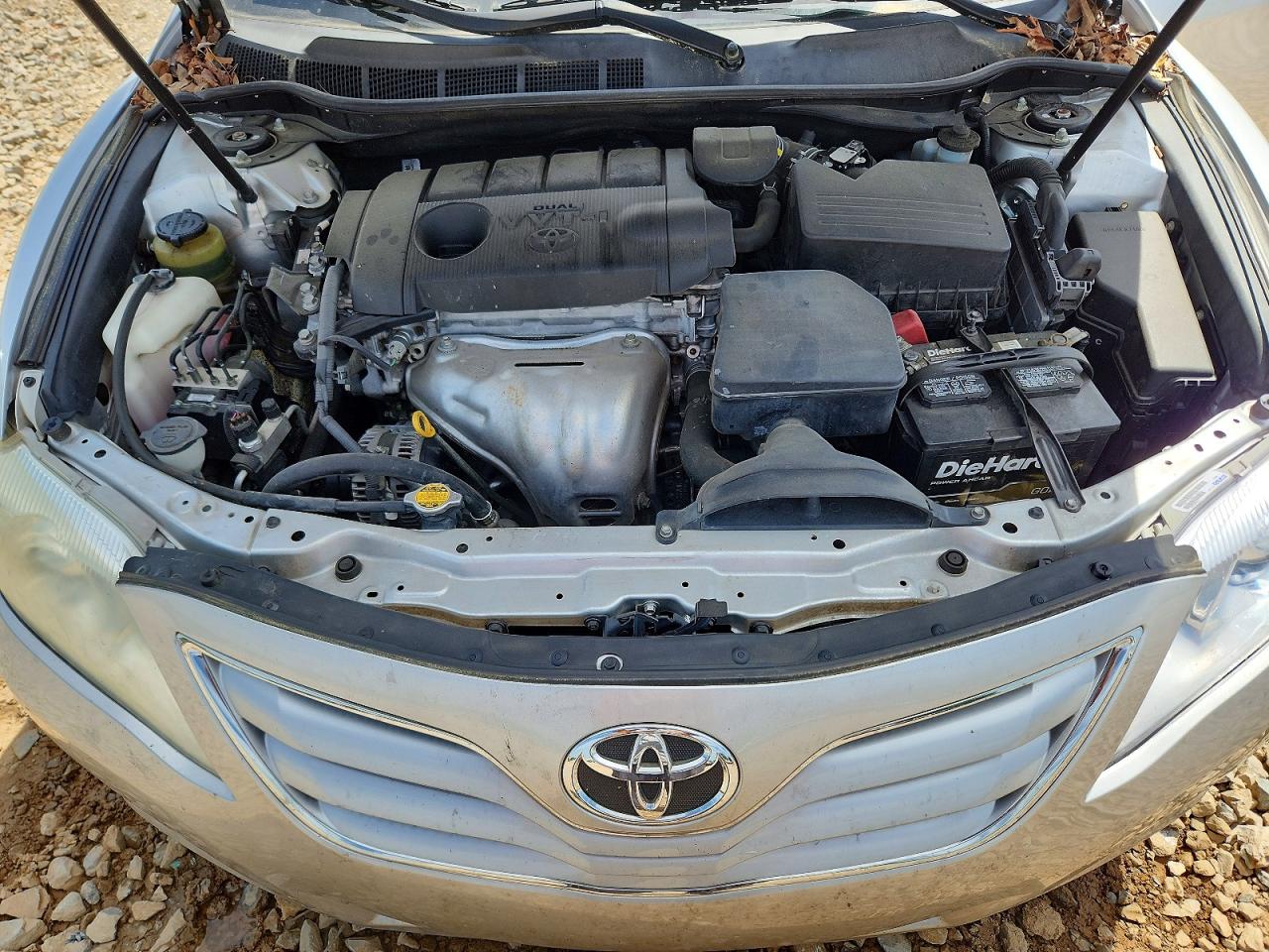 2011 Toyota Camry Le Silver vin: 4T4BF3EK0BR203552