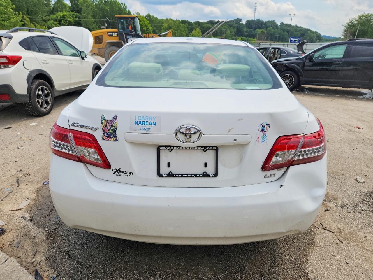 2010 Toyota Camry Le White vin: 4T4BF3EK1AR020255