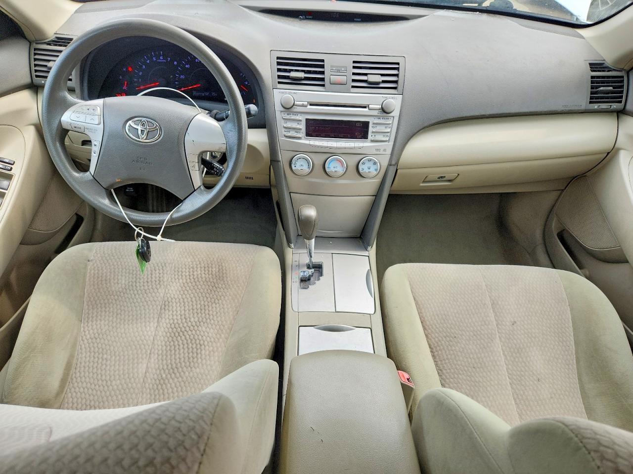2010 Toyota Camry Le White vin: 4T4BF3EK1AR020255