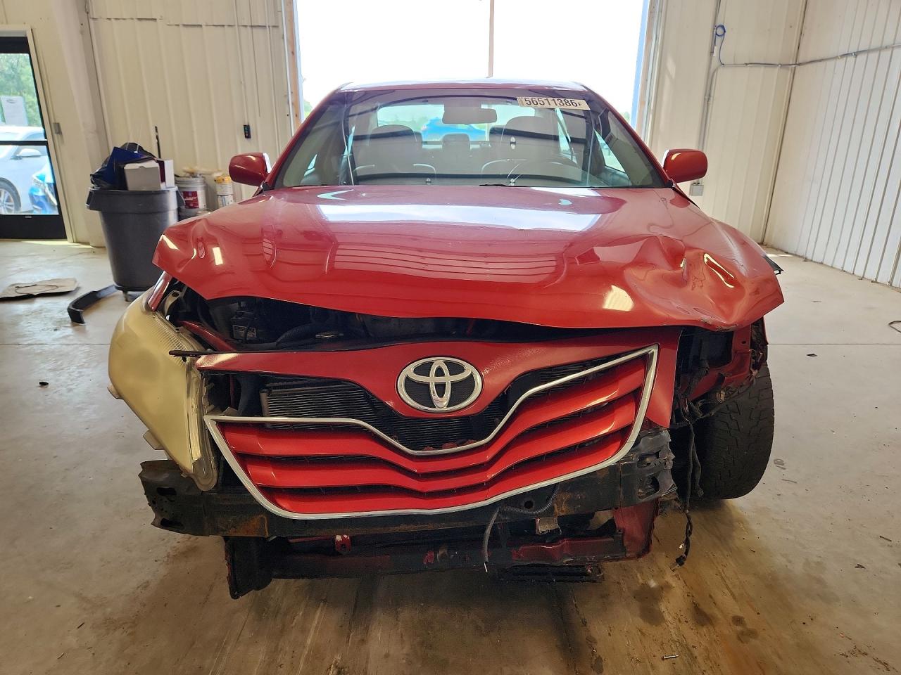2010 Toyota Camry Le Red vin: 4T4BF3EK1AR026993