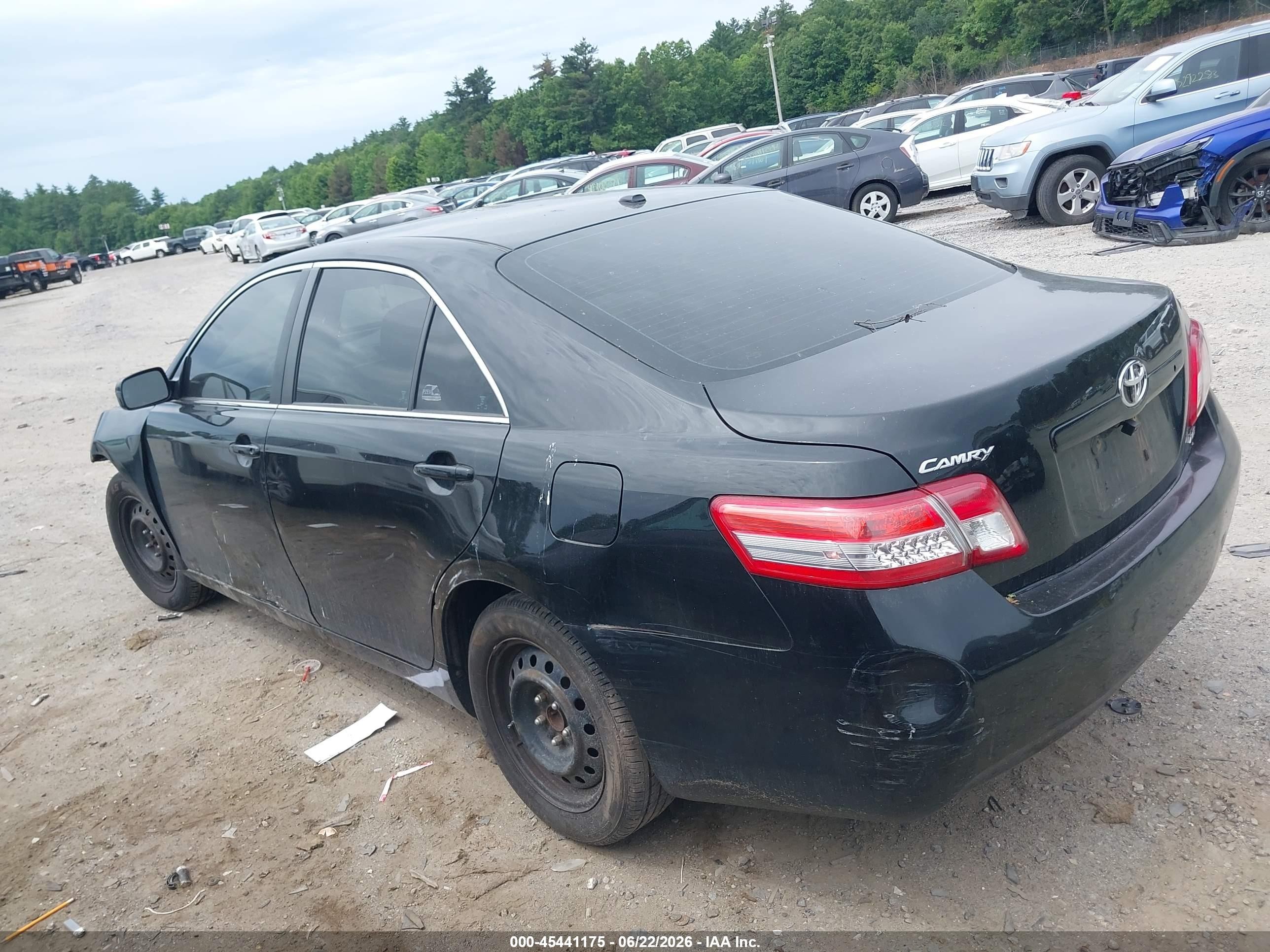 2010 Toyota Camry Le Черный vin: 4T4BF3EK1AR040022