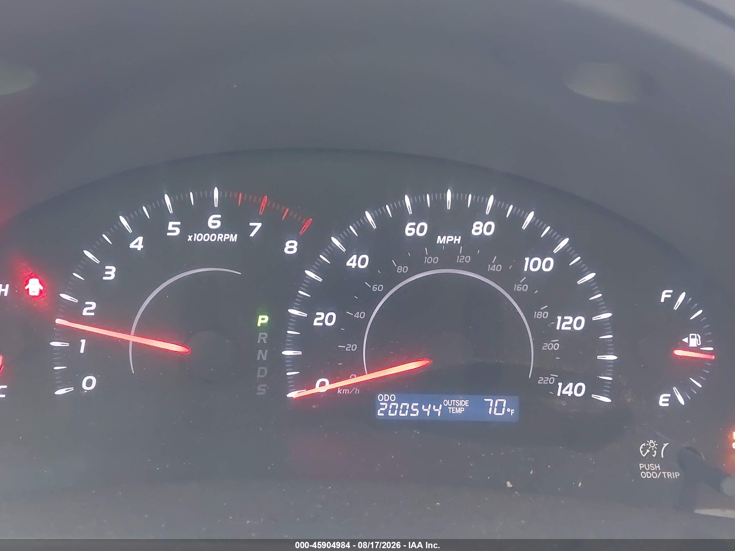 2010 Toyota Camry Le Green vin: 4T4BF3EK1AR043907