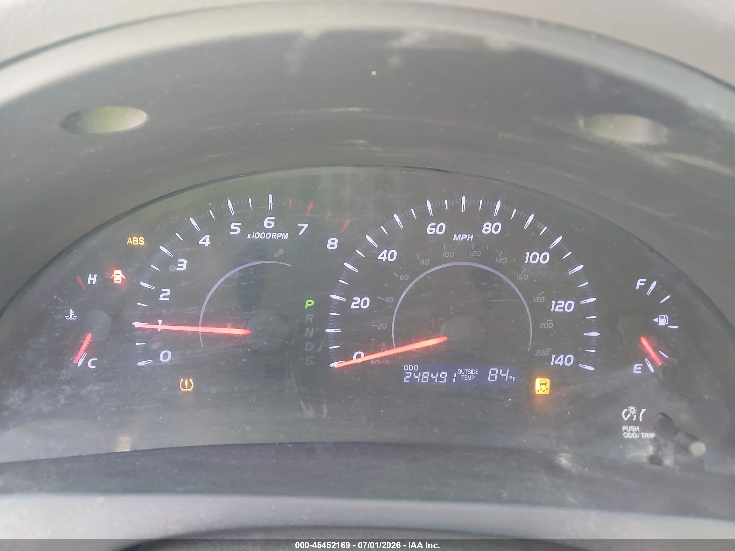 2010 Toyota Camry Le Tan vin: 4T4BF3EK1AR050517