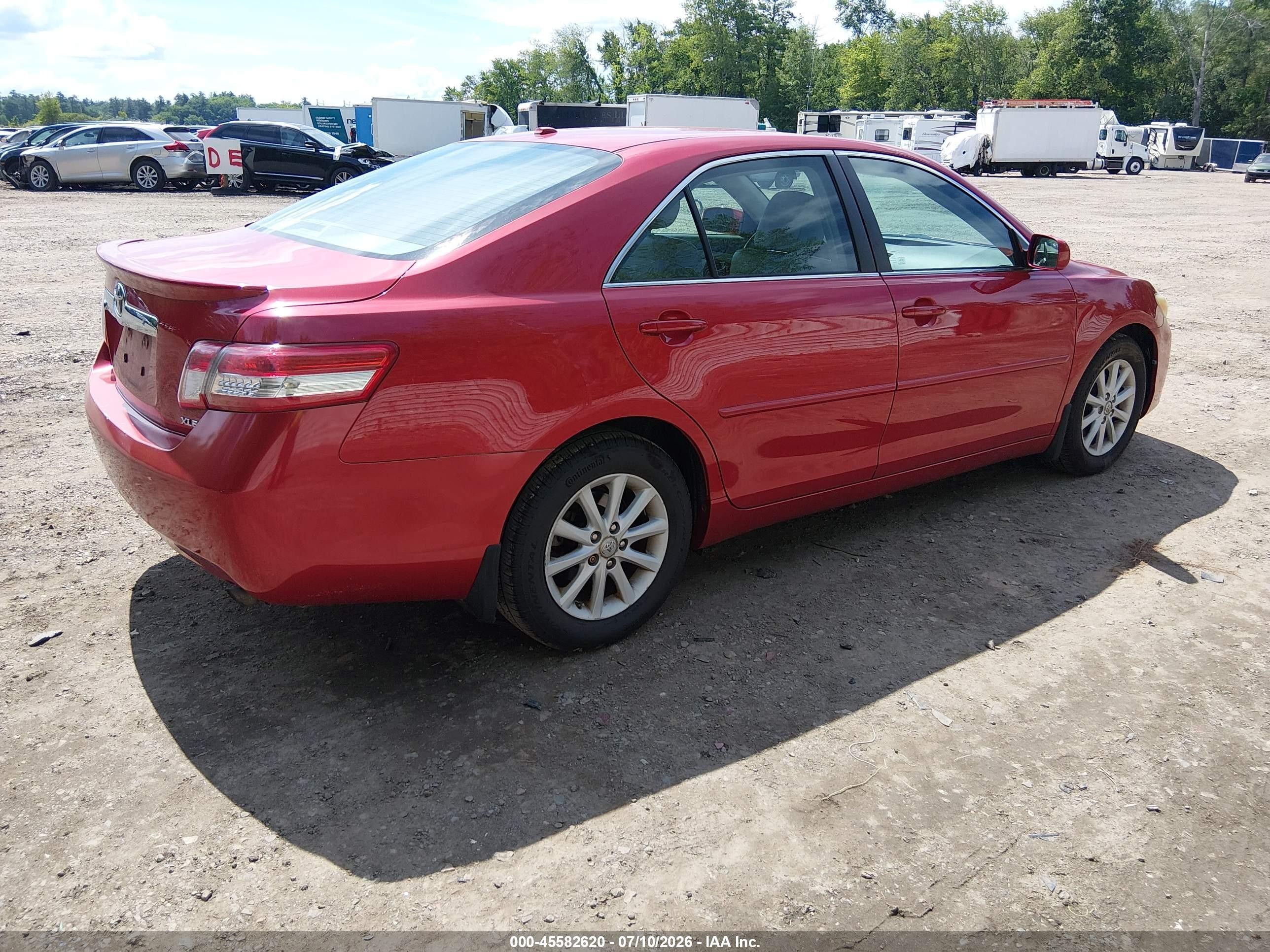 2010 Toyota Camry Xle Красный vin: 4T4BF3EK1AR055281