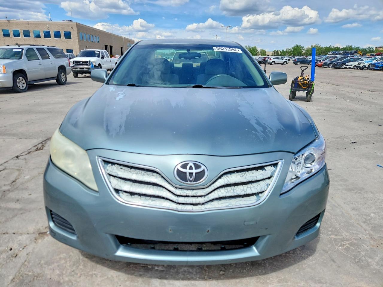 2010 Toyota Camry Le Green vin: 4T4BF3EK1AR061095