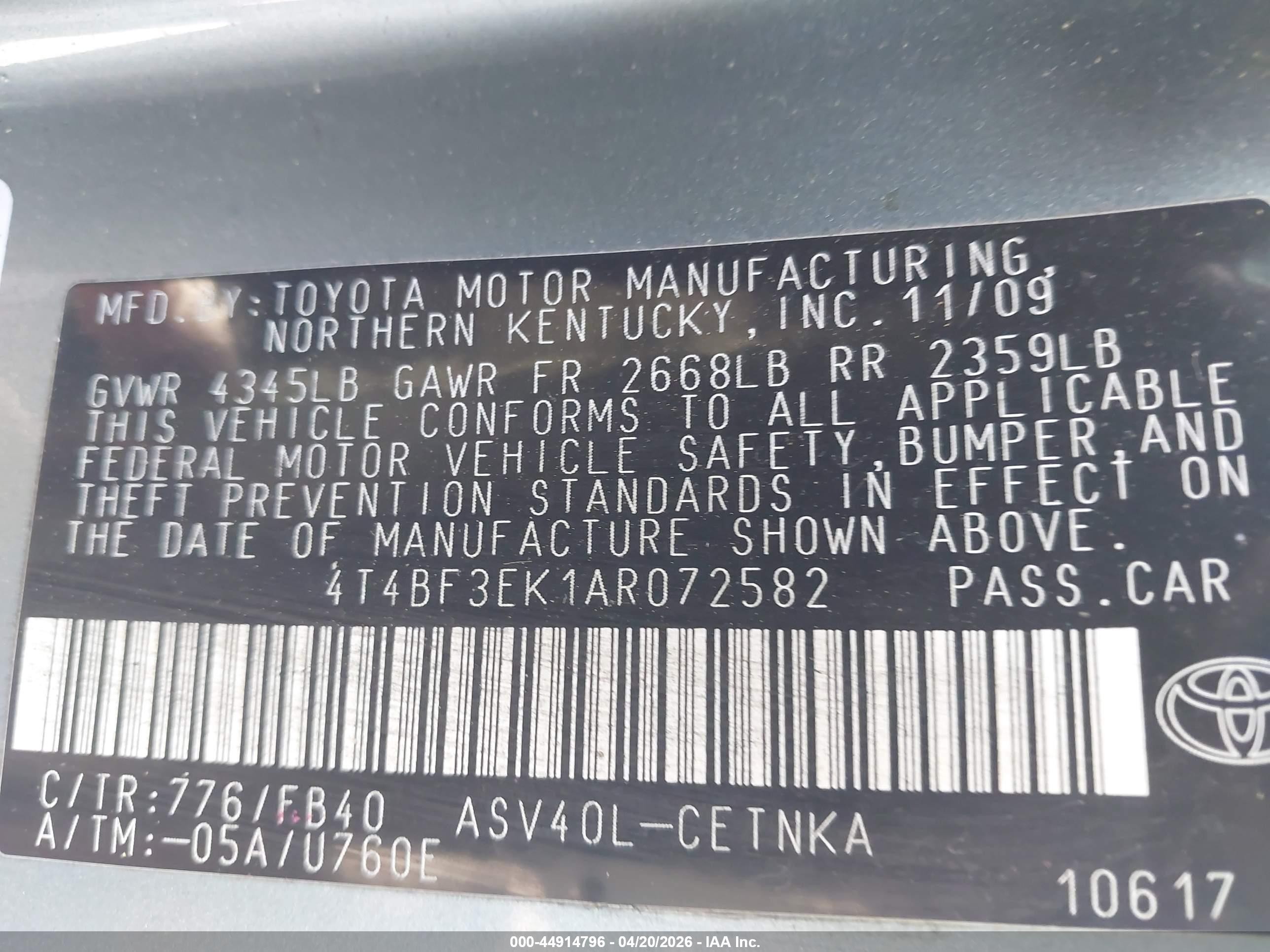 2010 Toyota Camry Le Green vin: 4T4BF3EK1AR072582
