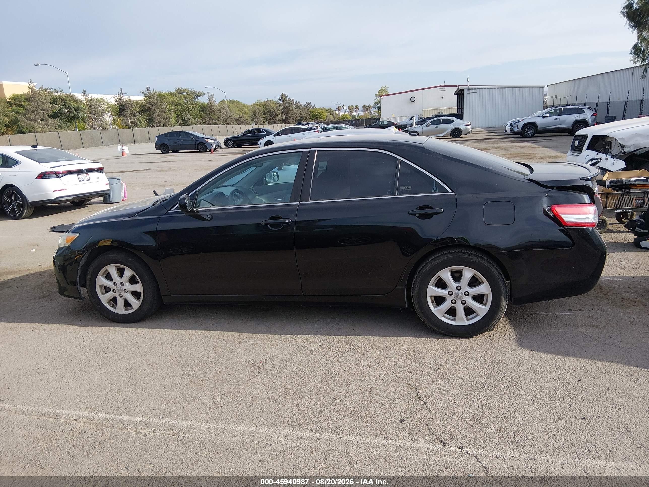 2010 Toyota Camry Le Black vin: 4T4BF3EK1AR082349