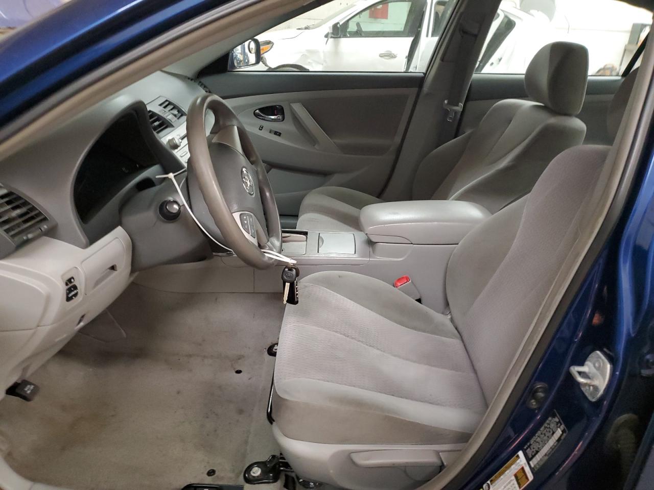 2011 Toyota Camry Base Blue vin: 4T4BF3EK1BR102391