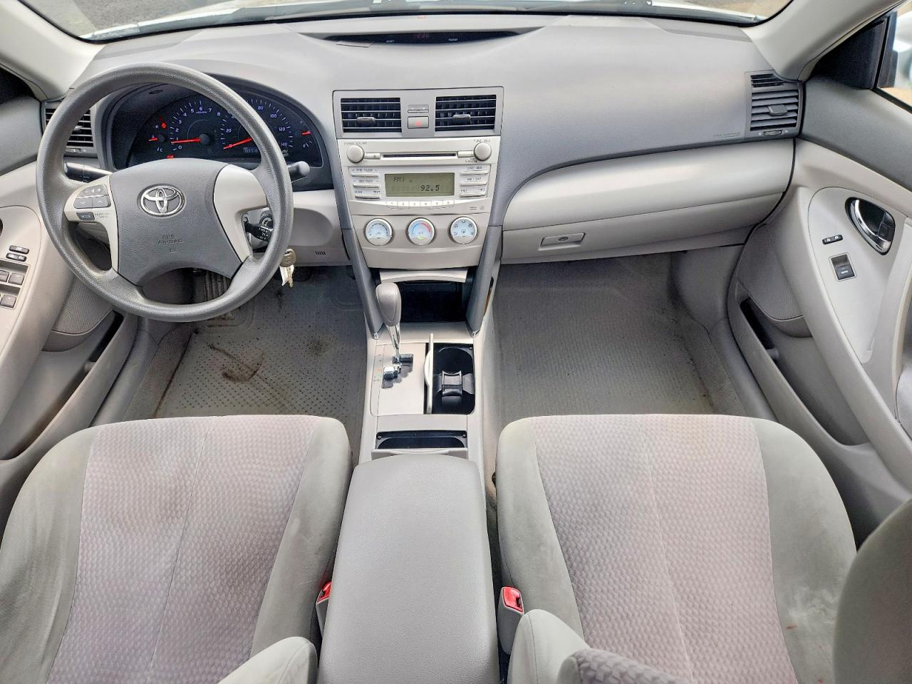 2011 Toyota Camry Le Silver vin: 4T4BF3EK1BR106473