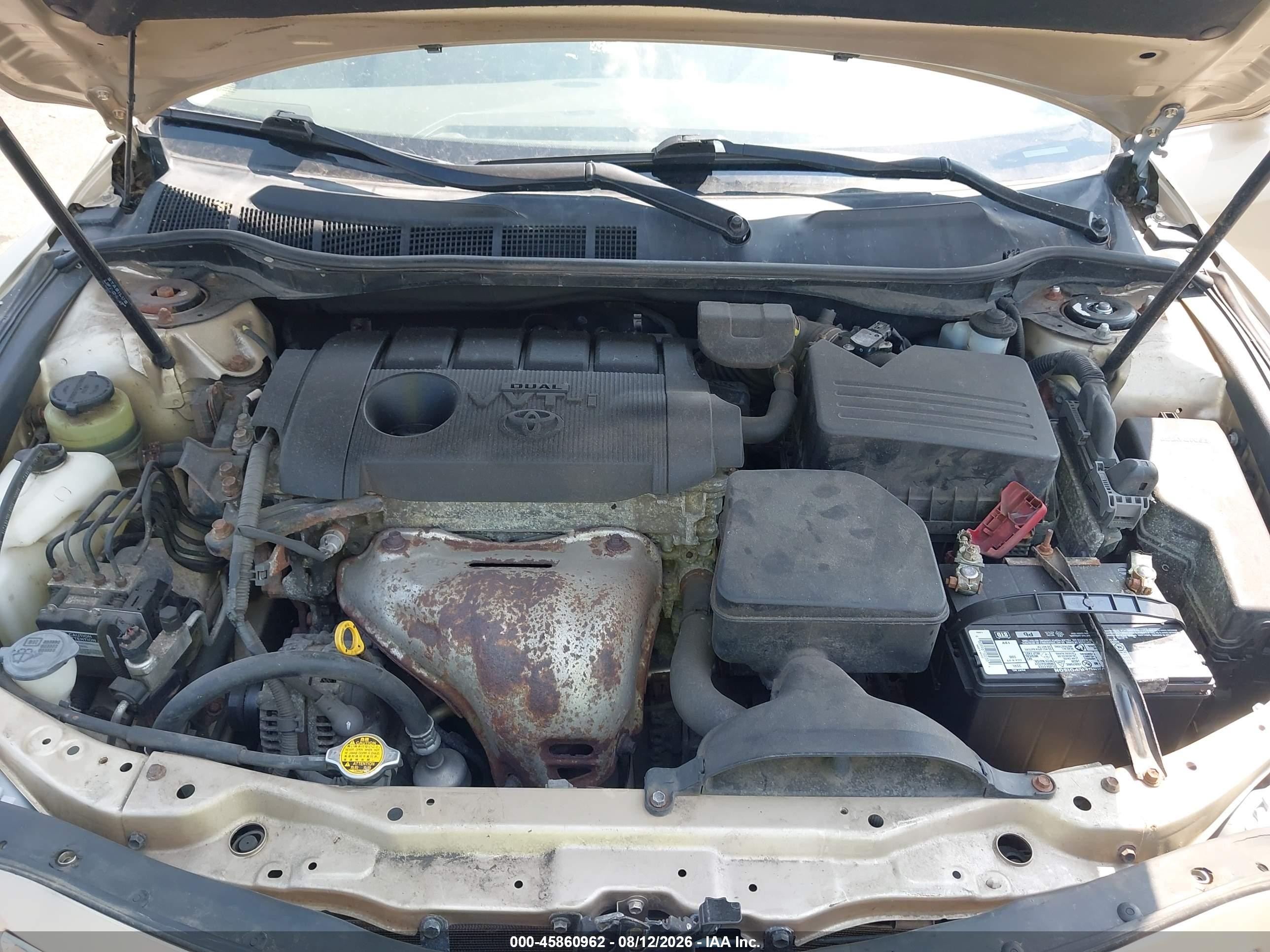 2011 Toyota Camry Le Tan vin: 4T4BF3EK1BR121507