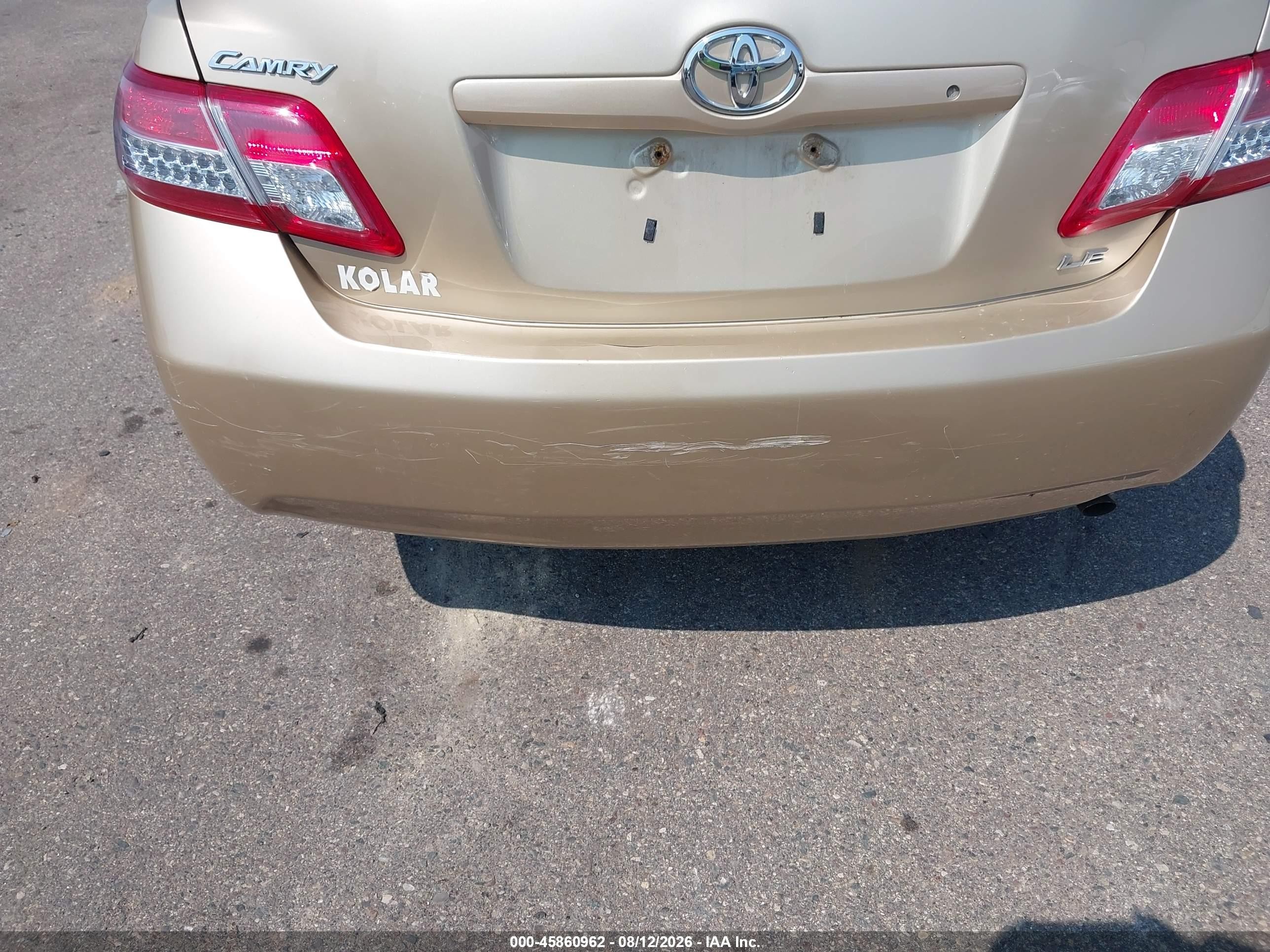 2011 Toyota Camry Le Tan vin: 4T4BF3EK1BR121507