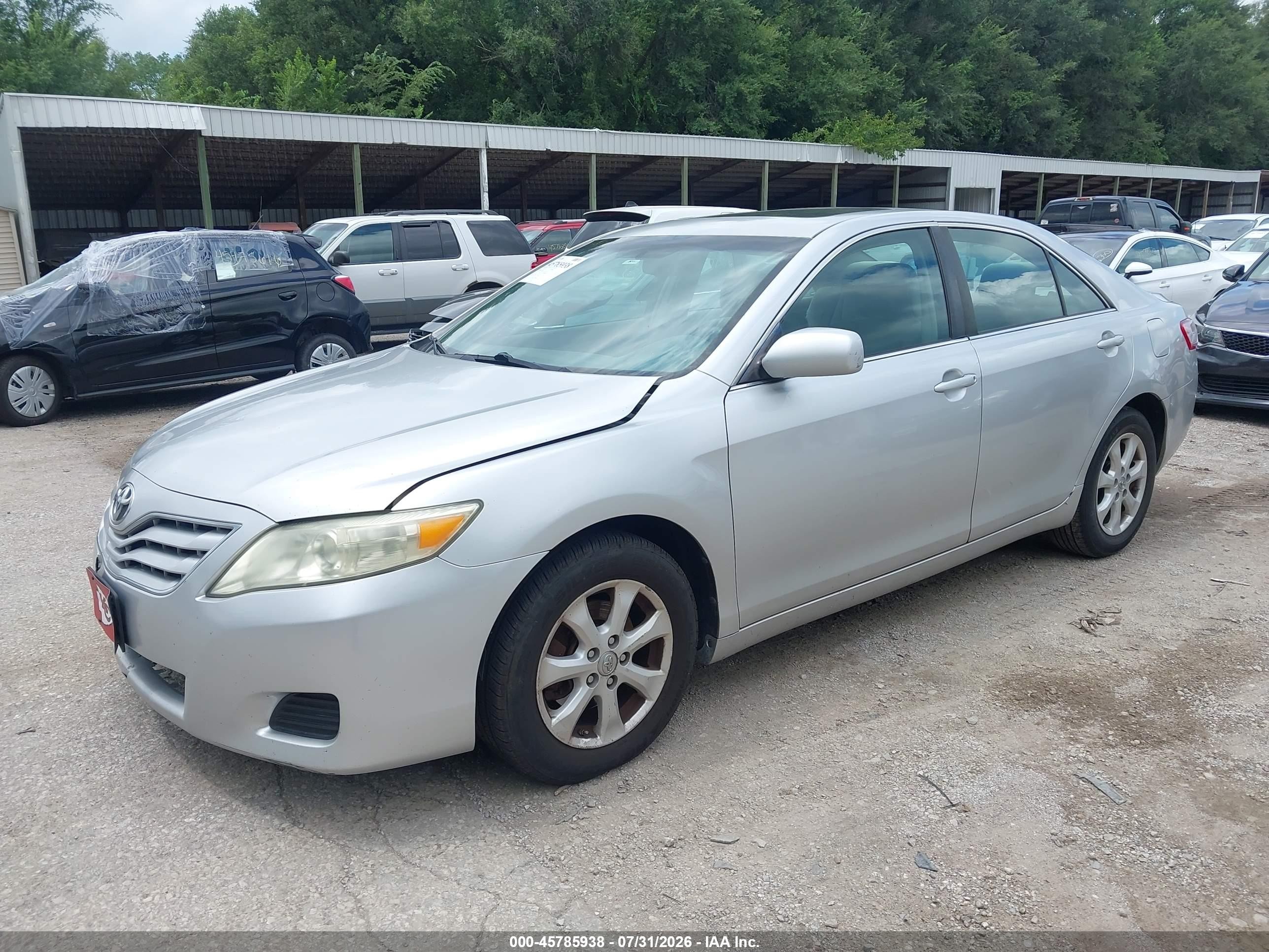 2011 Toyota Camry Le Silver vin: 4T4BF3EK1BR144608