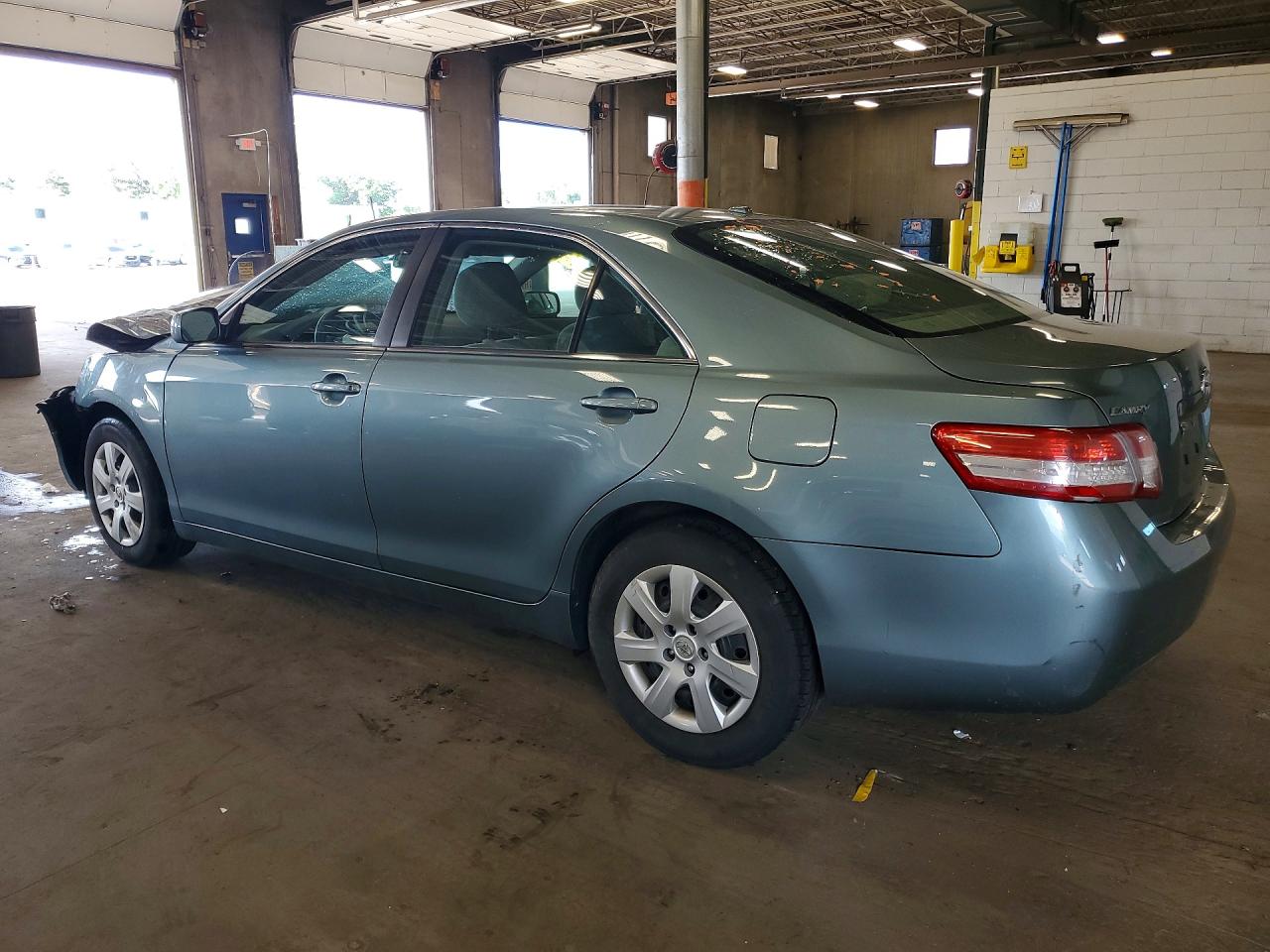 2011 Toyota Camry Le Teal vin: 4T4BF3EK1BR150313