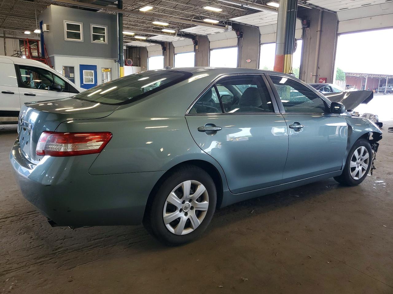 2011 Toyota Camry Le Teal vin: 4T4BF3EK1BR150313