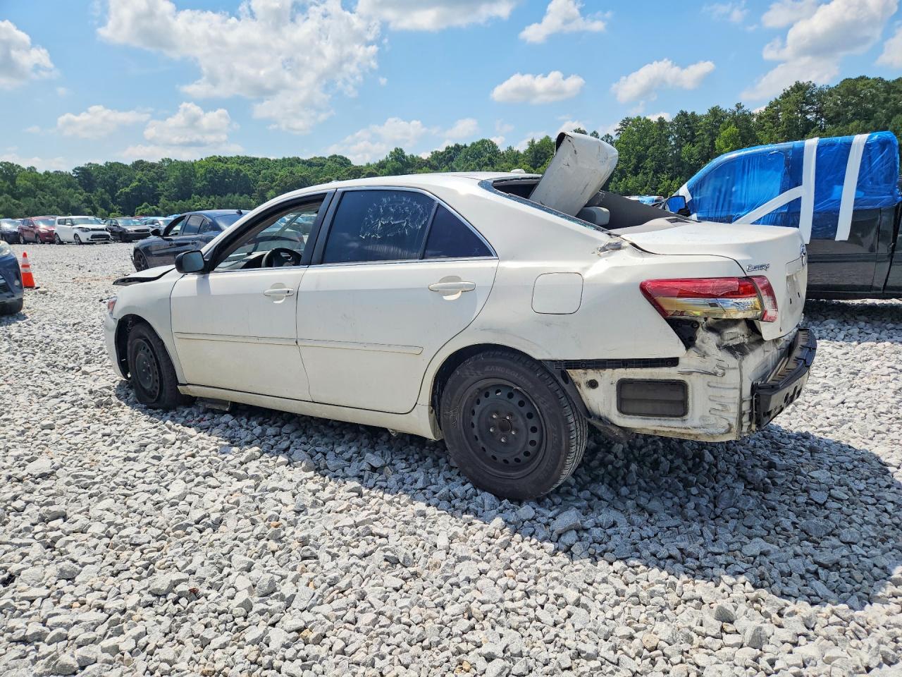 2011 Toyota Camry Le Белый vin: 4T4BF3EK1BR153390