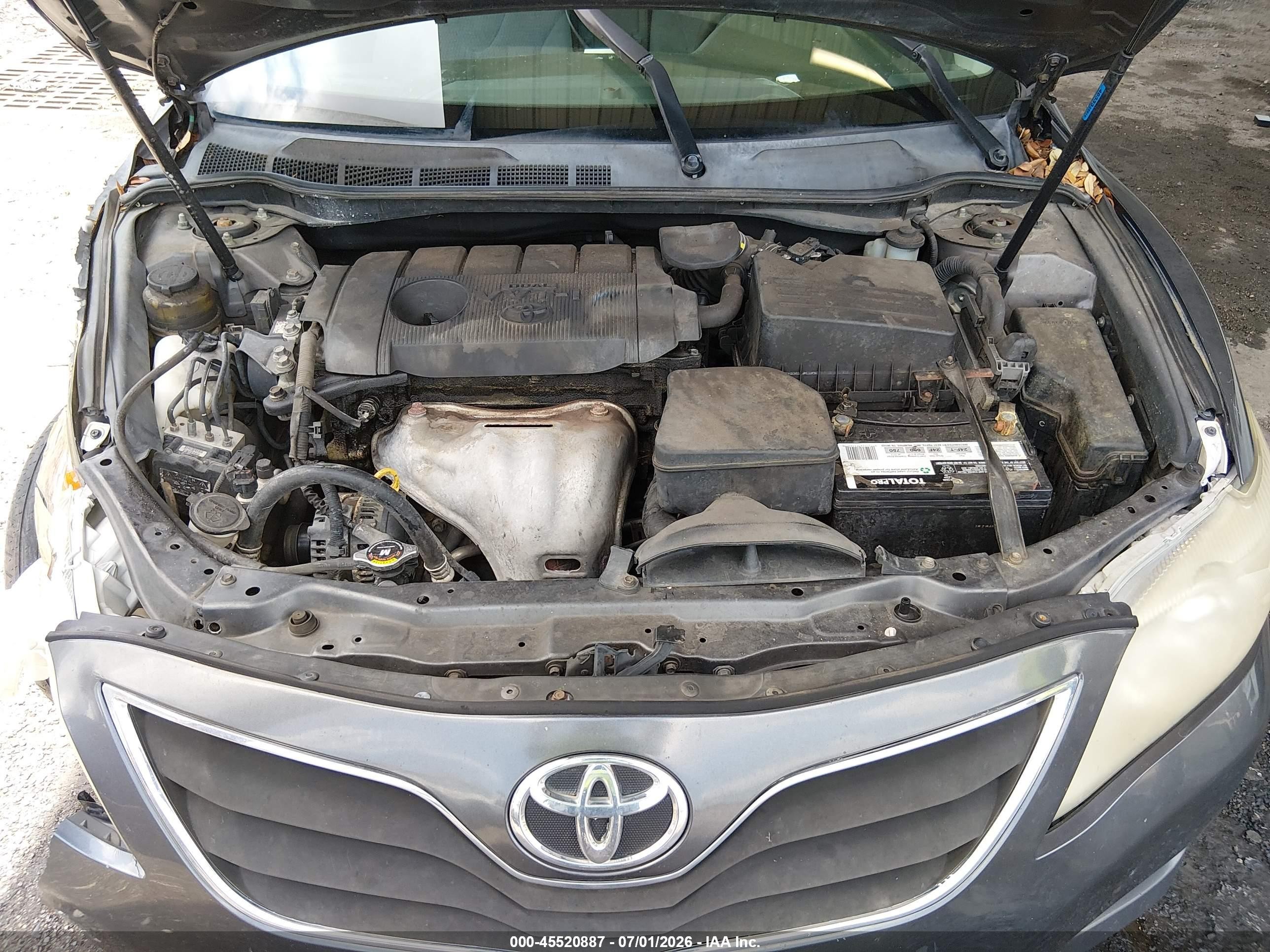 2011 Toyota Camry Le Gray vin: 4T4BF3EK1BR174031