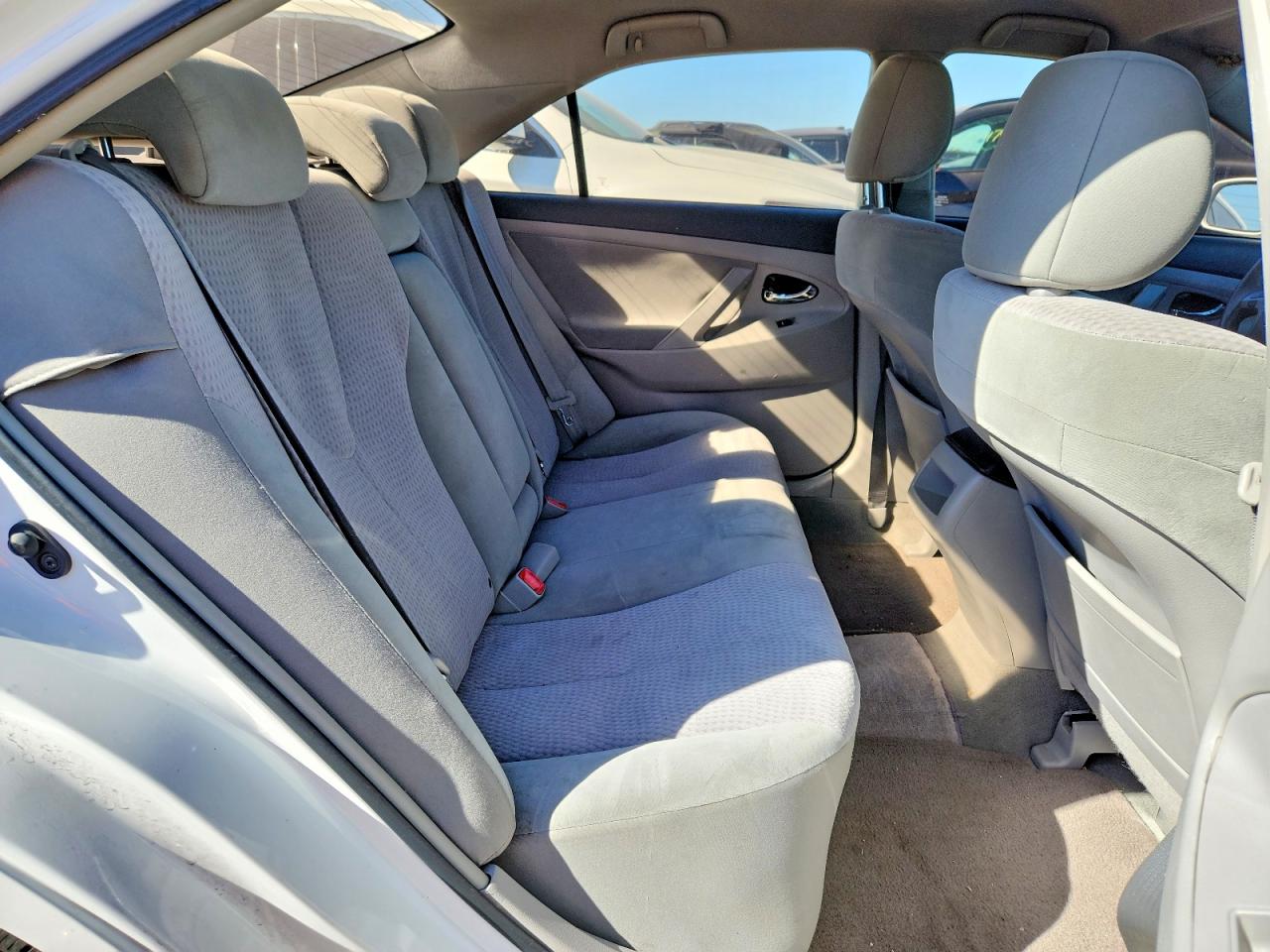 2011 Toyota Camry White vin: 4T4BF3EK1BR201177