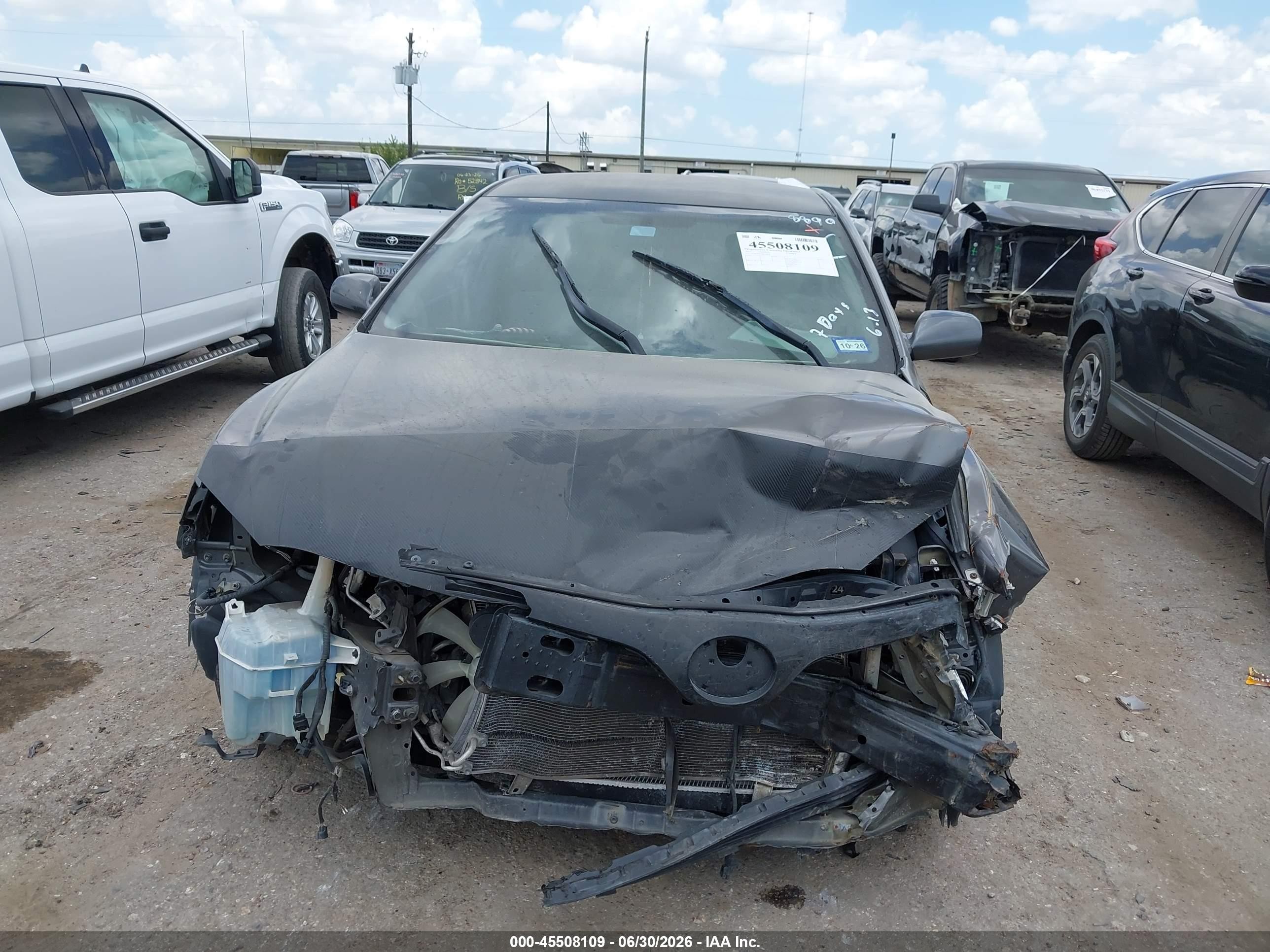 2011 Toyota Camry Le Gray vin: 4T4BF3EK1BR208890
