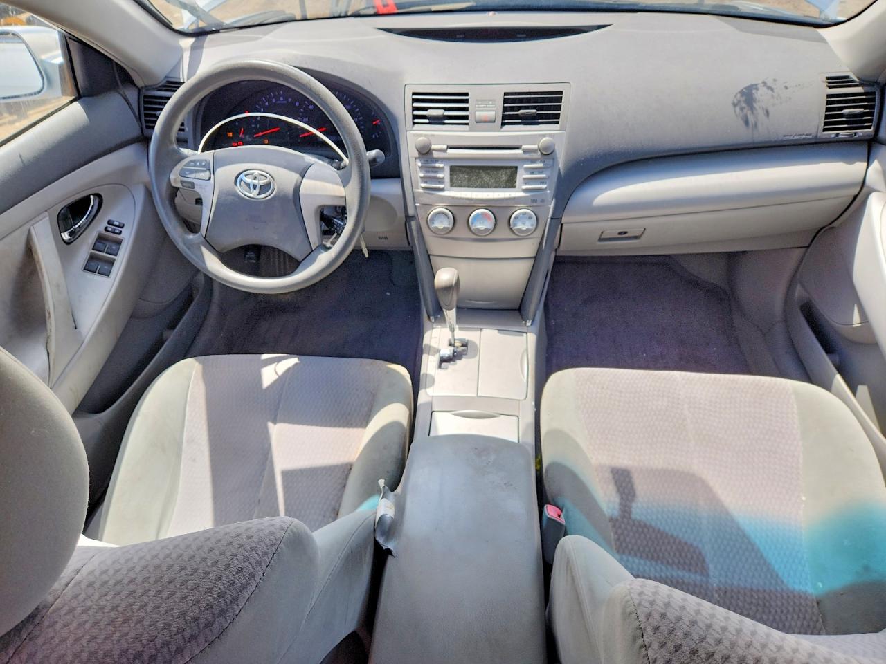 2011 Toyota Camry Le Silver vin: 4T4BF3EK1BR215256