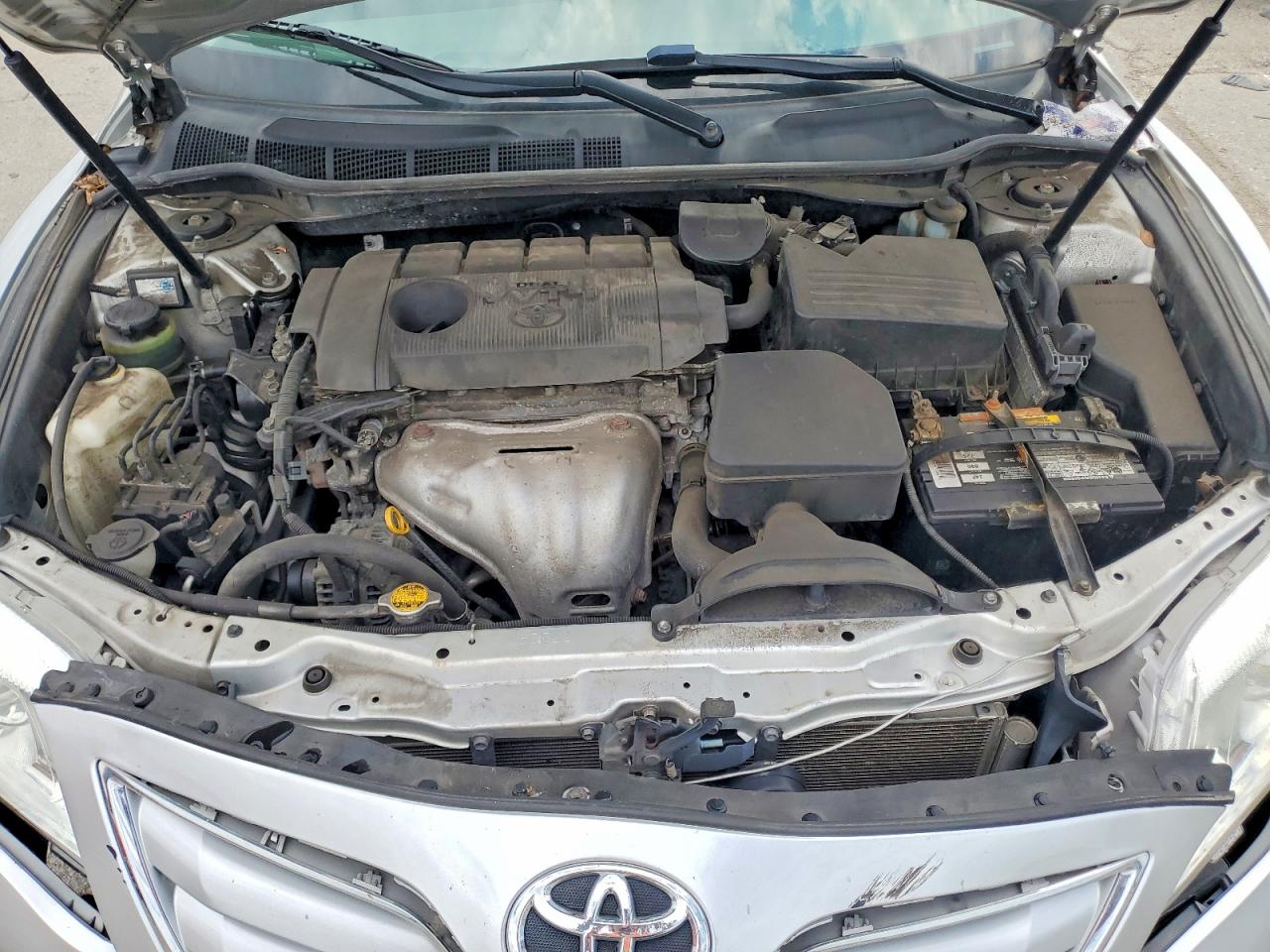 2011 Toyota Camry Le Silver vin: 4T4BF3EK1BR215614