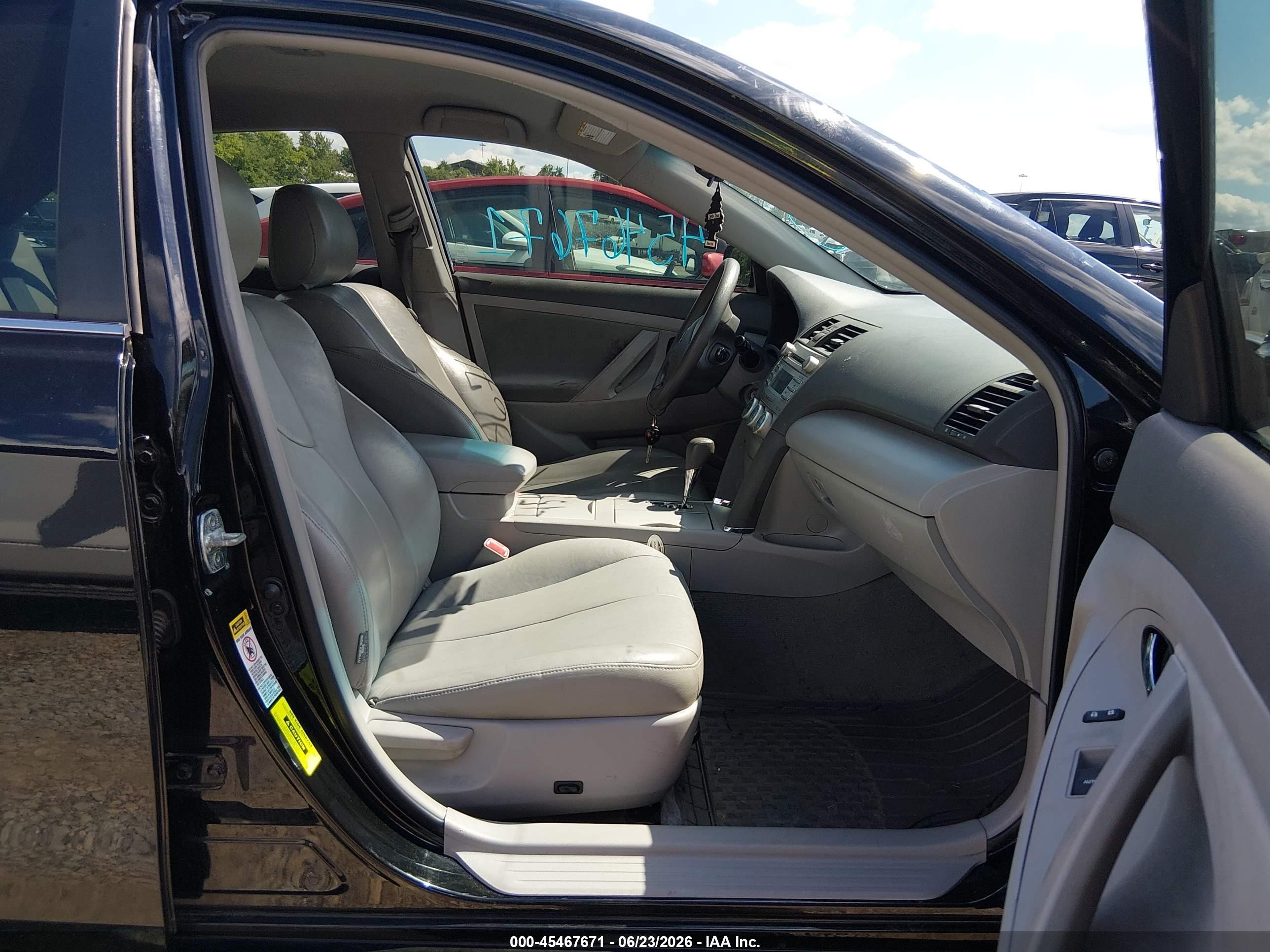 2011 Toyota Camry Le Черный vin: 4T4BF3EK1BR219064