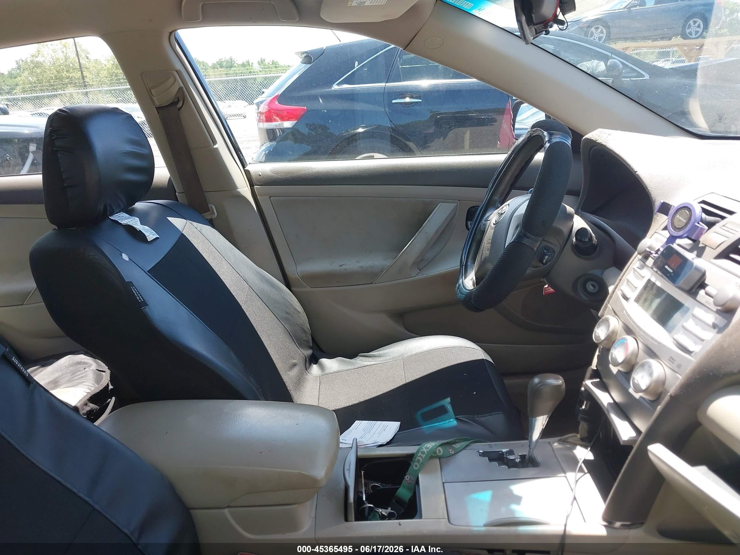 2010 Toyota Camry Le Black vin: 4T4BF3EK2AR017798