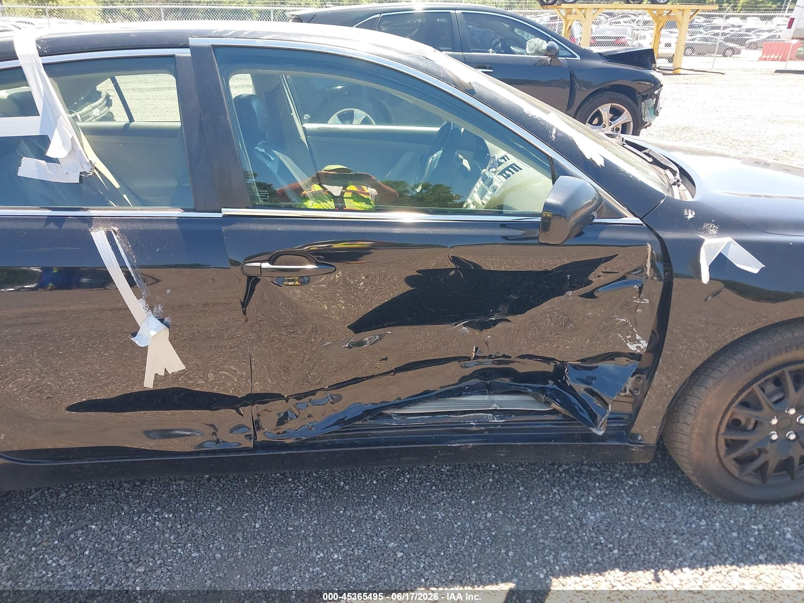 2010 Toyota Camry Le Black vin: 4T4BF3EK2AR017798