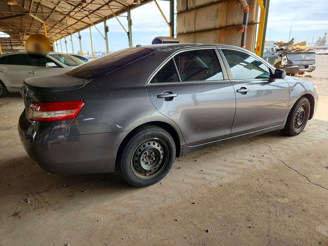 2010 Toyota Camry Le Gray vin: 4T4BF3EK2AR019602
