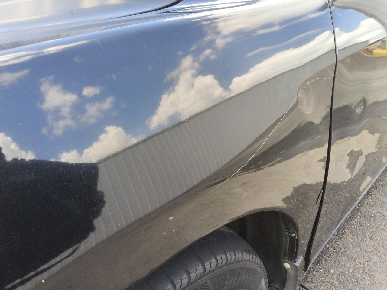 2010 Toyota Camry Le Black vin: 4T4BF3EK2AR022824 Damage: Left Front Fender, Dent(S) W/ Paint Dmg, 5 To 6 Inches