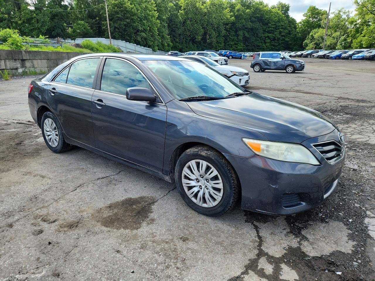 2010 Toyota Camry Gray vin: 4T4BF3EK2AR024427