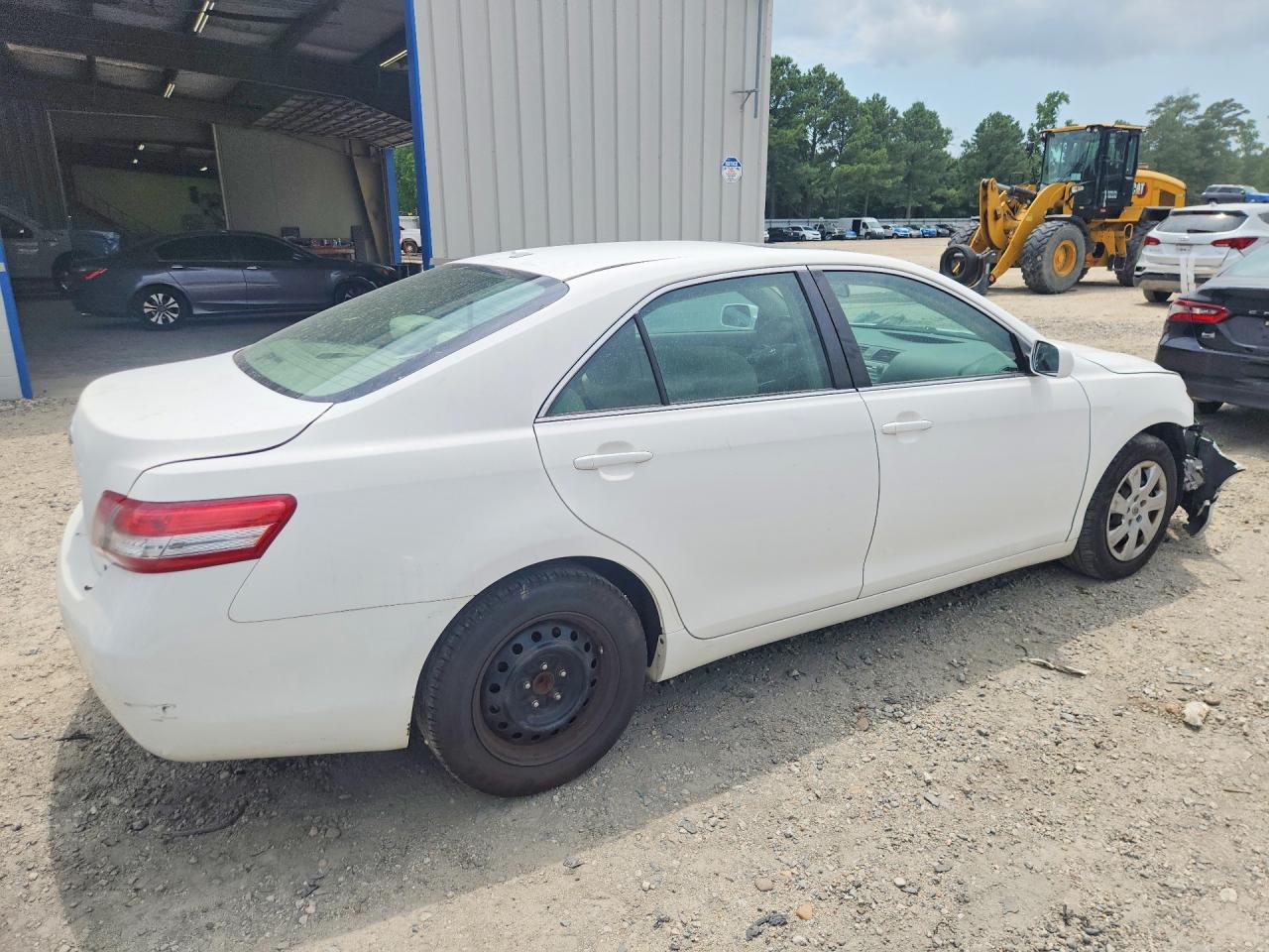 2010 Toyota Camry Le White vin: 4T4BF3EK2AR040160