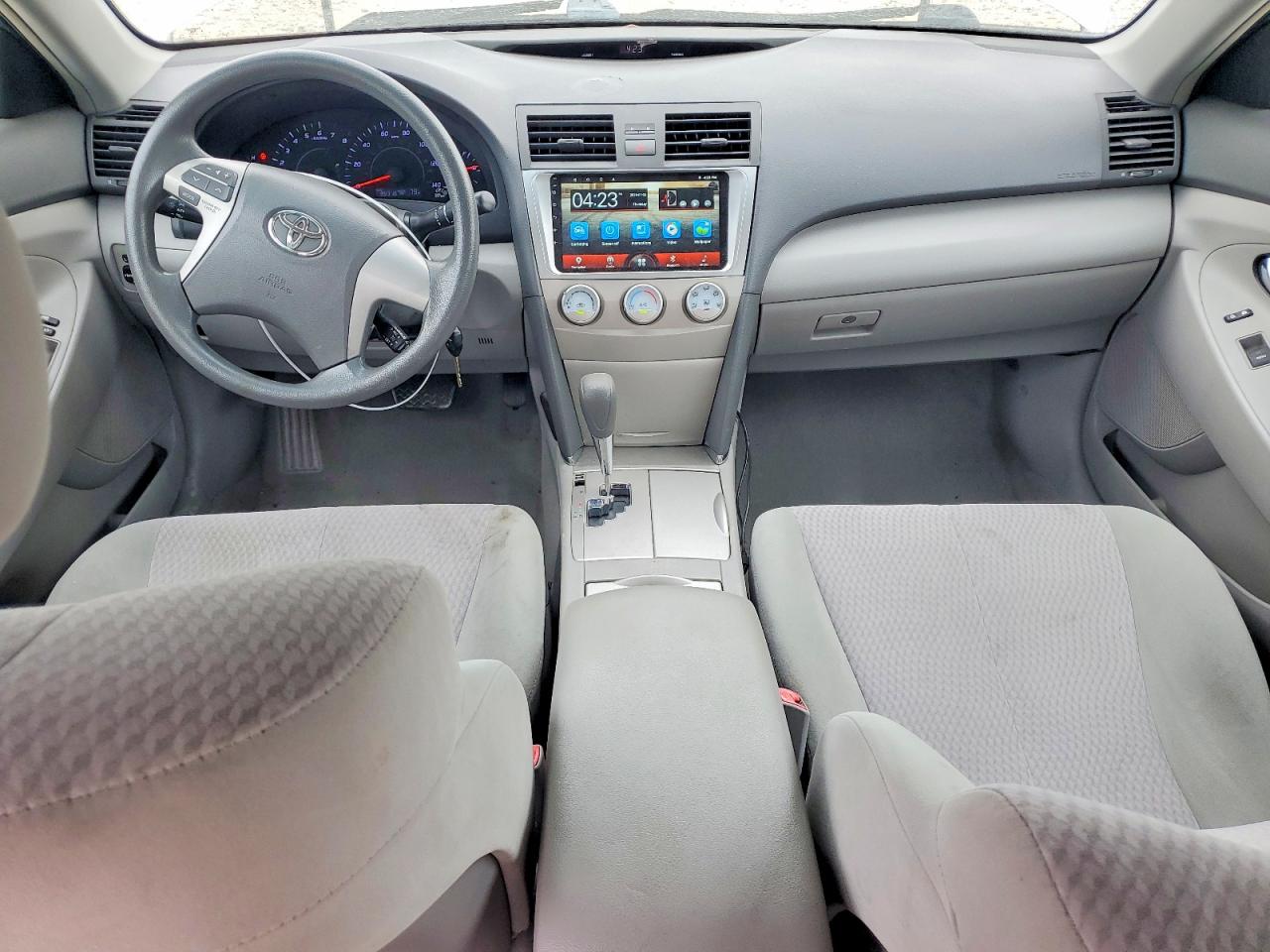 2010 Toyota Camry Серебряный vin: 4T4BF3EK2AR055161