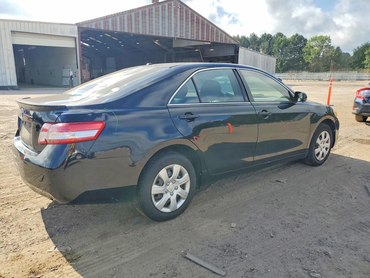 2010 Toyota Camry Le Black vin: 4T4BF3EK2AR064989