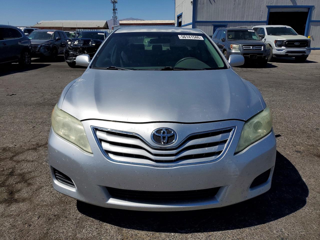 2010 Toyota Camry Le Silver vin: 4T4BF3EK2AR066841