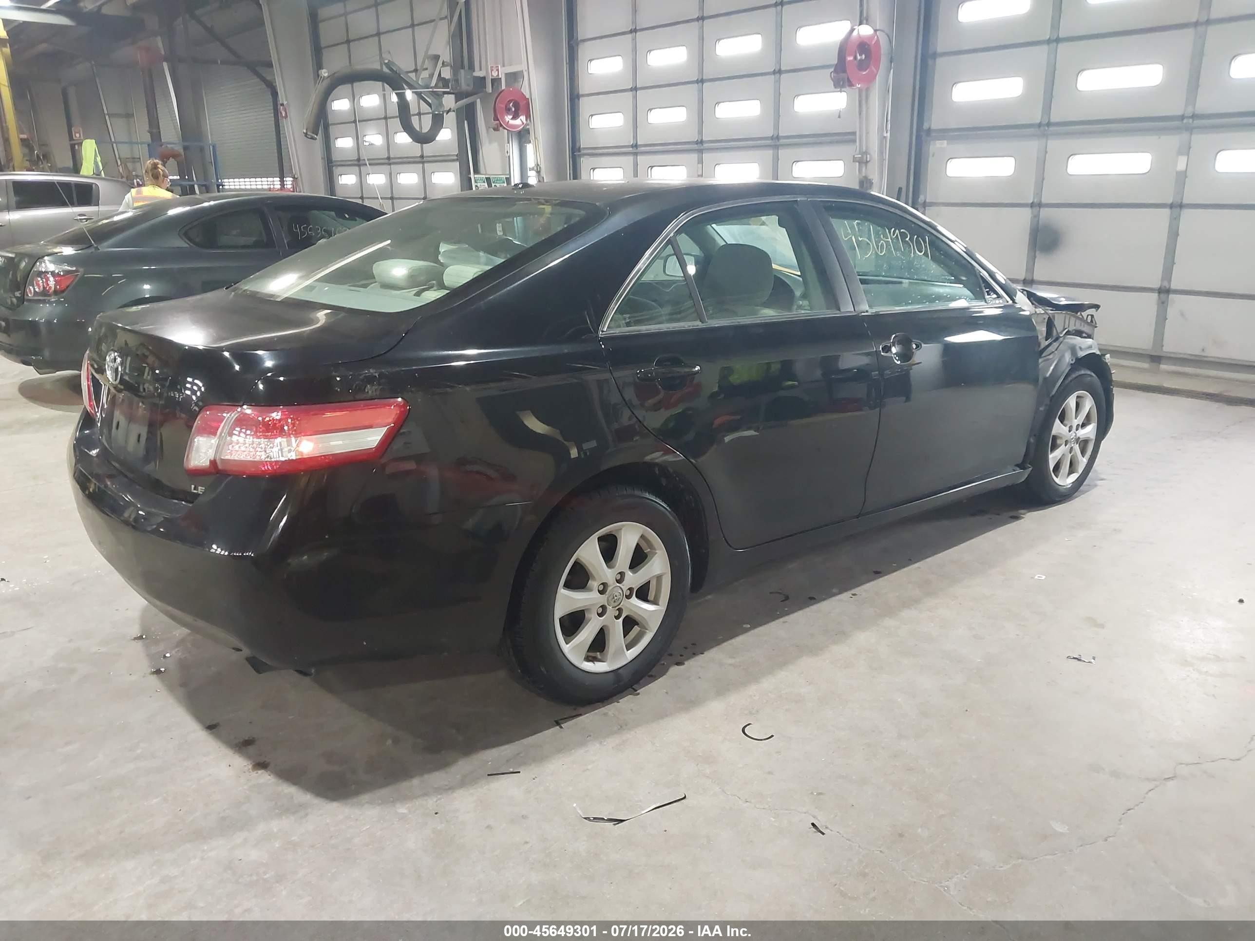 2010 Toyota Camry Le Black vin: 4T4BF3EK2AR070775