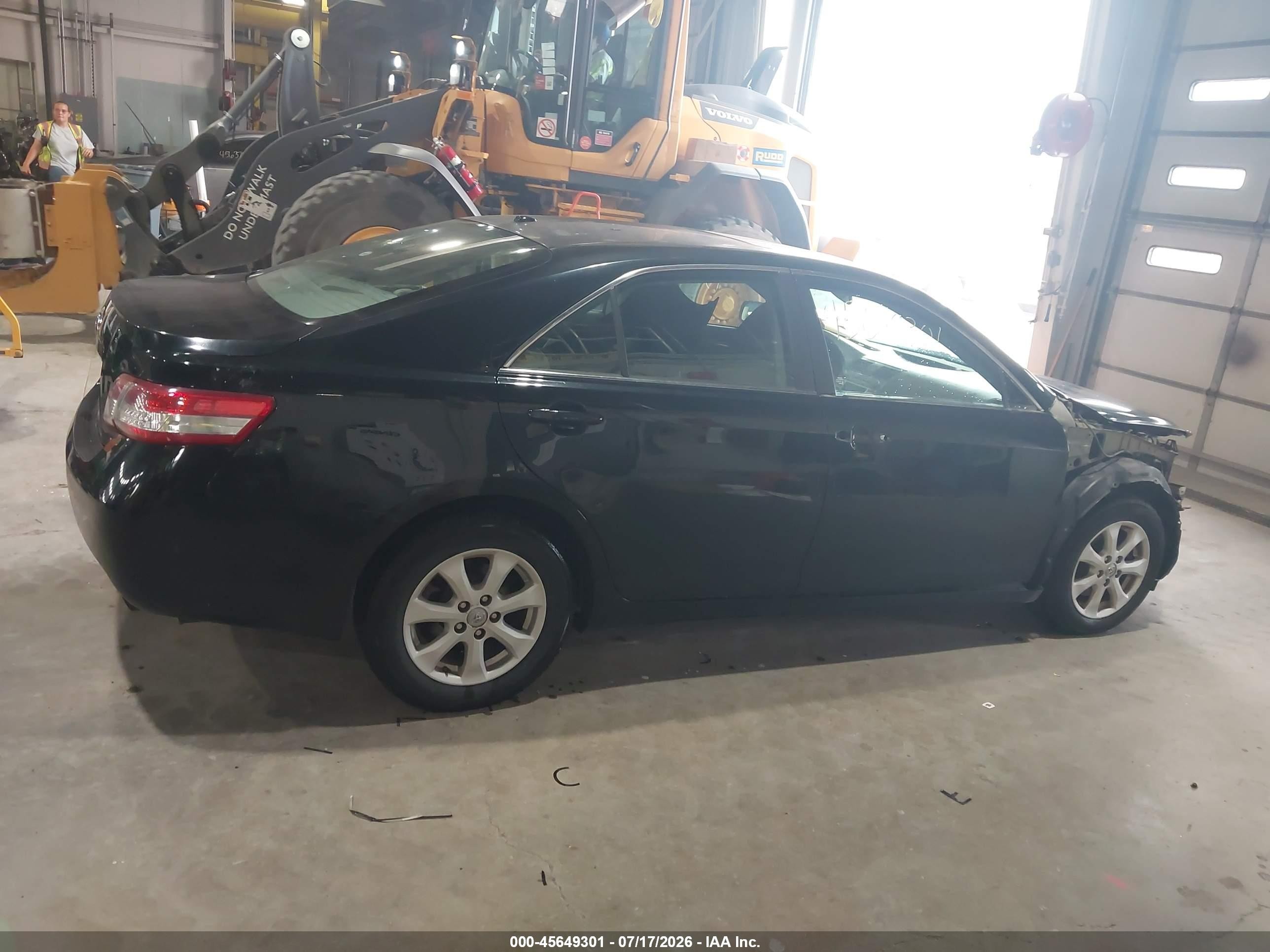 2010 Toyota Camry Le Black vin: 4T4BF3EK2AR070775