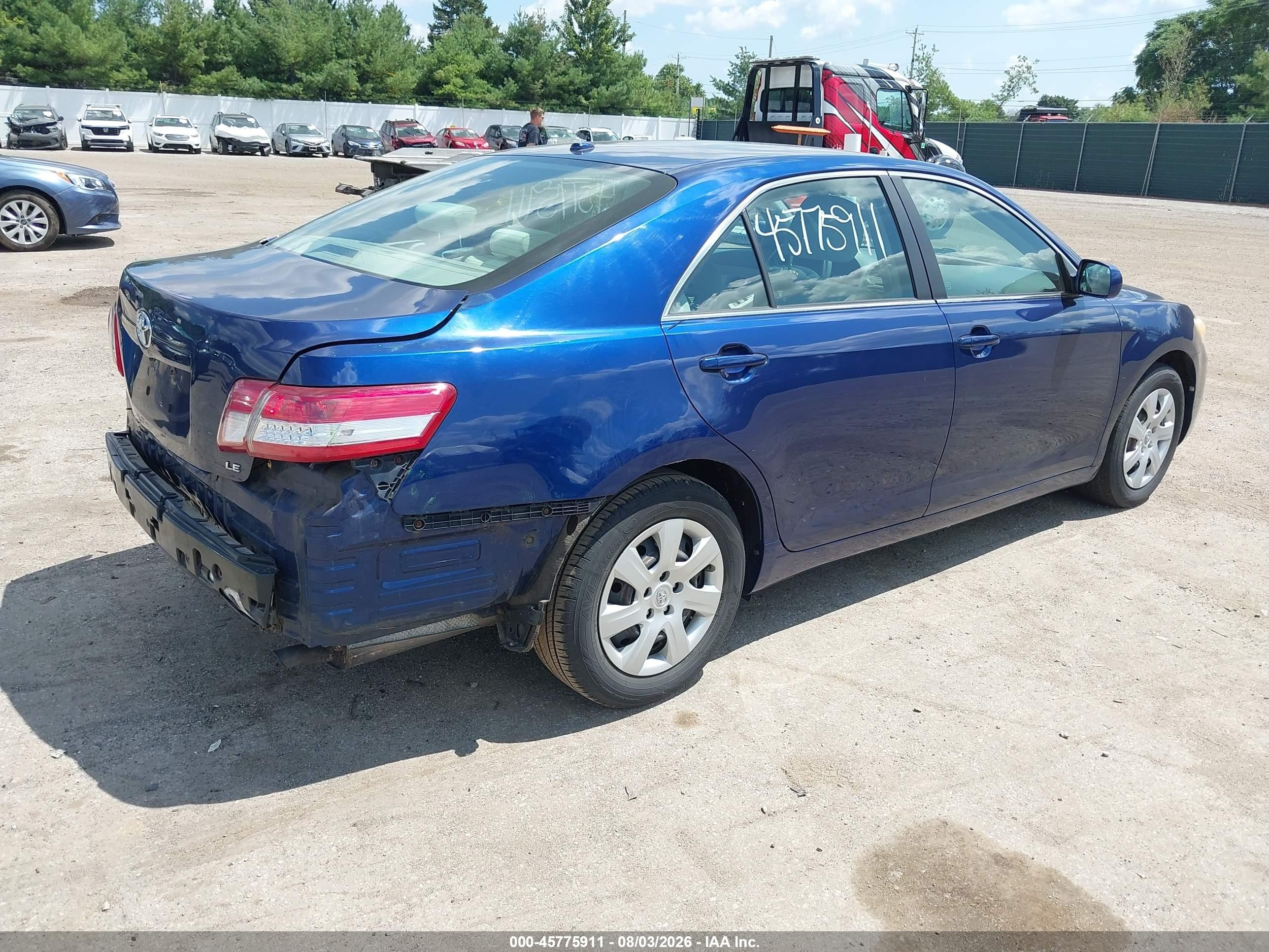 2010 Toyota Camry Le Blue vin: 4T4BF3EK2AR072896