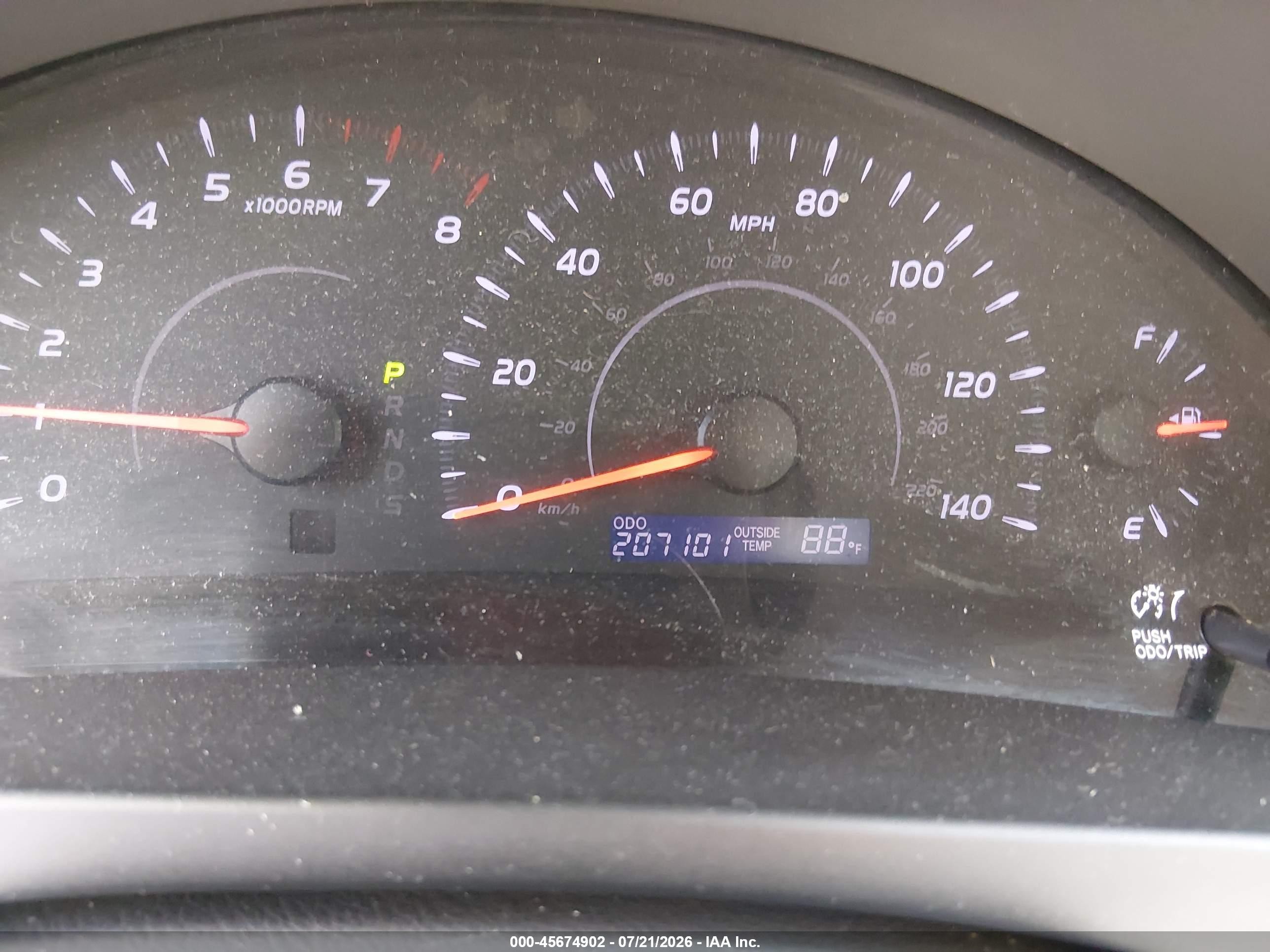 2010 Toyota Camry Le Gray vin: 4T4BF3EK2AR081095