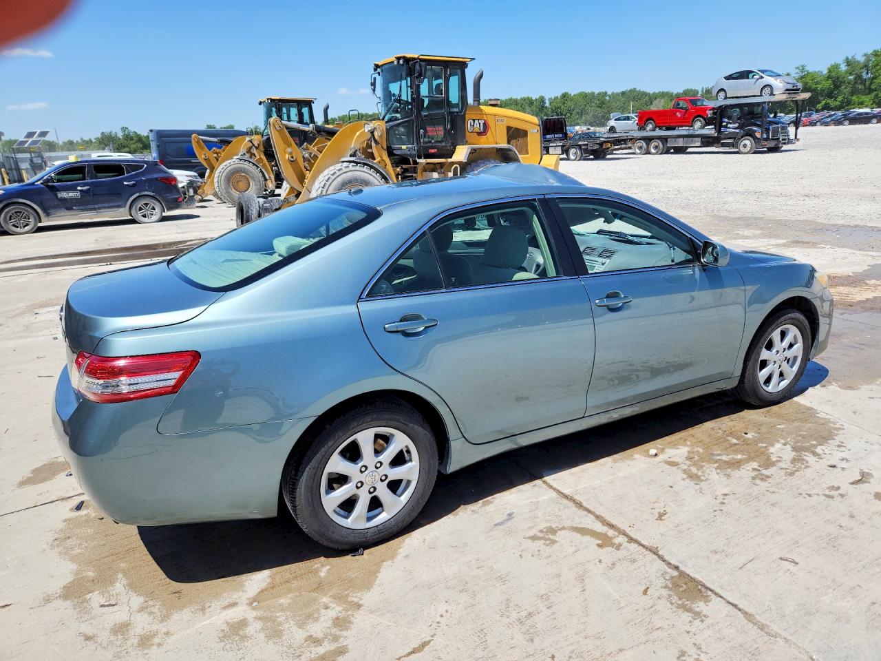 2010 Toyota Camry Le Turquoise vin: 4T4BF3EK2AR081792