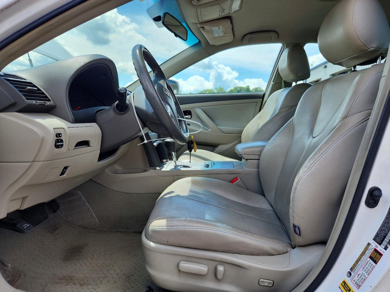 2010 Toyota Camry White vin: 4T4BF3EK2AR083798