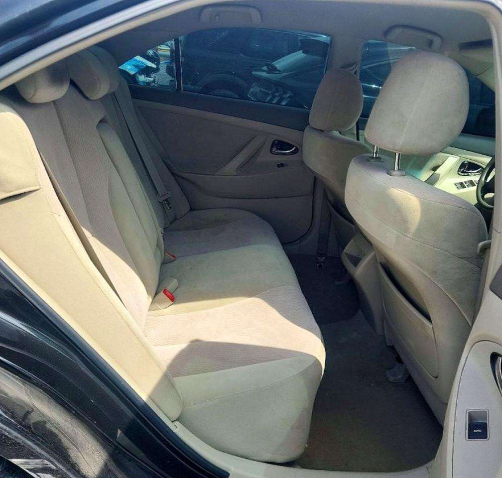 2011 Toyota Camry Le Черный vin: 4T4BF3EK2BR091014