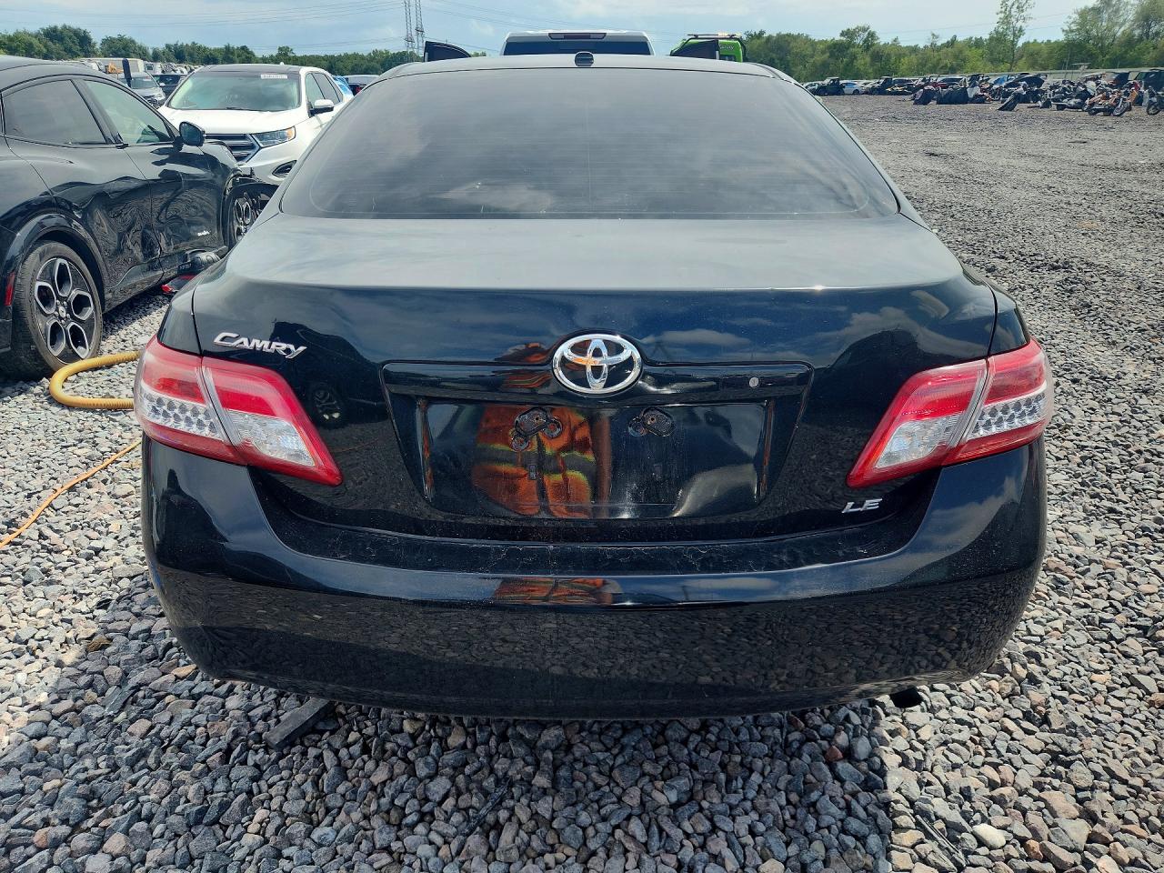 2011 Toyota Camry Le Черный vin: 4T4BF3EK2BR091014
