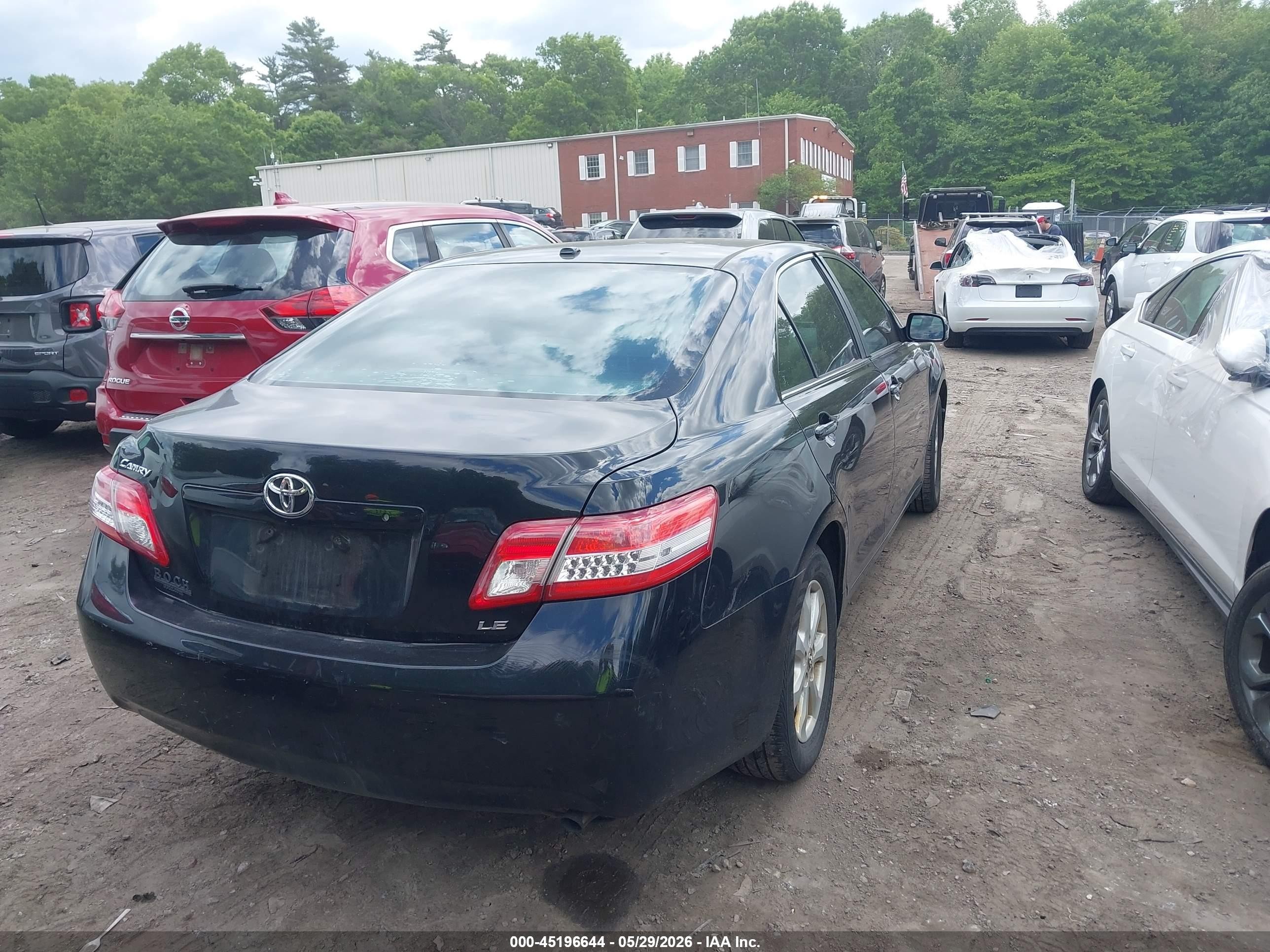 2011 Toyota Camry Le Black vin: 4T4BF3EK2BR094561