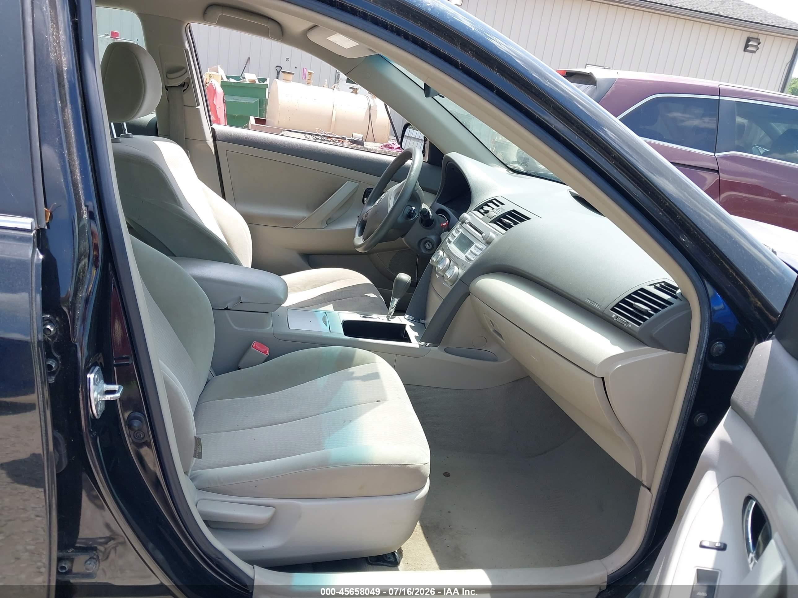 2011 Toyota Camry Le Black vin: 4T4BF3EK2BR106465