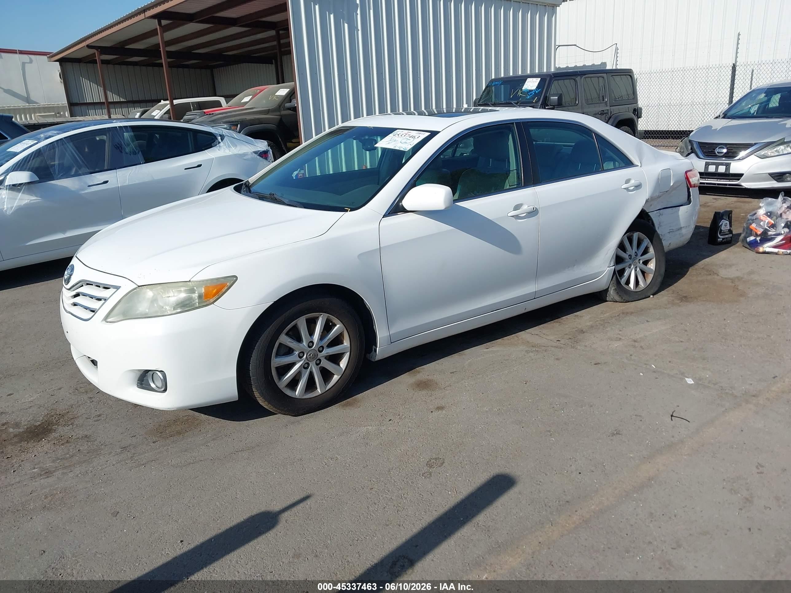 2011 Toyota Camry Xle White vin: 4T4BF3EK2BR108880