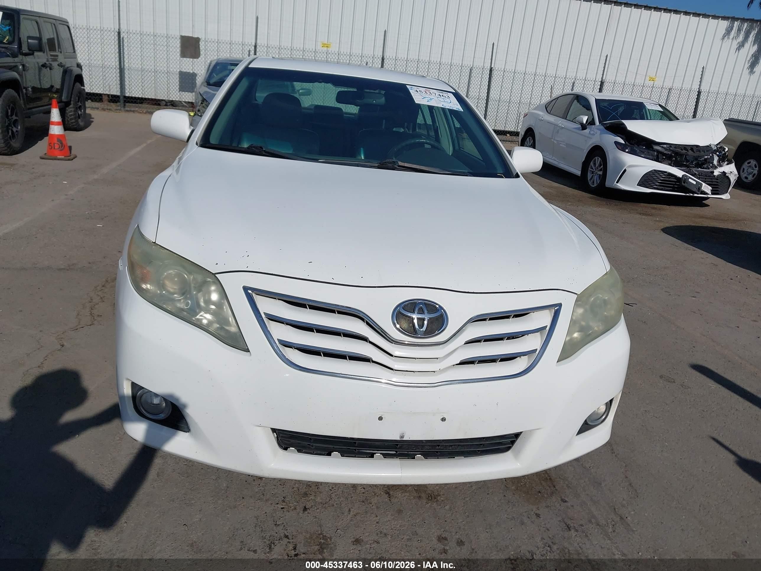 2011 Toyota Camry Xle White vin: 4T4BF3EK2BR108880