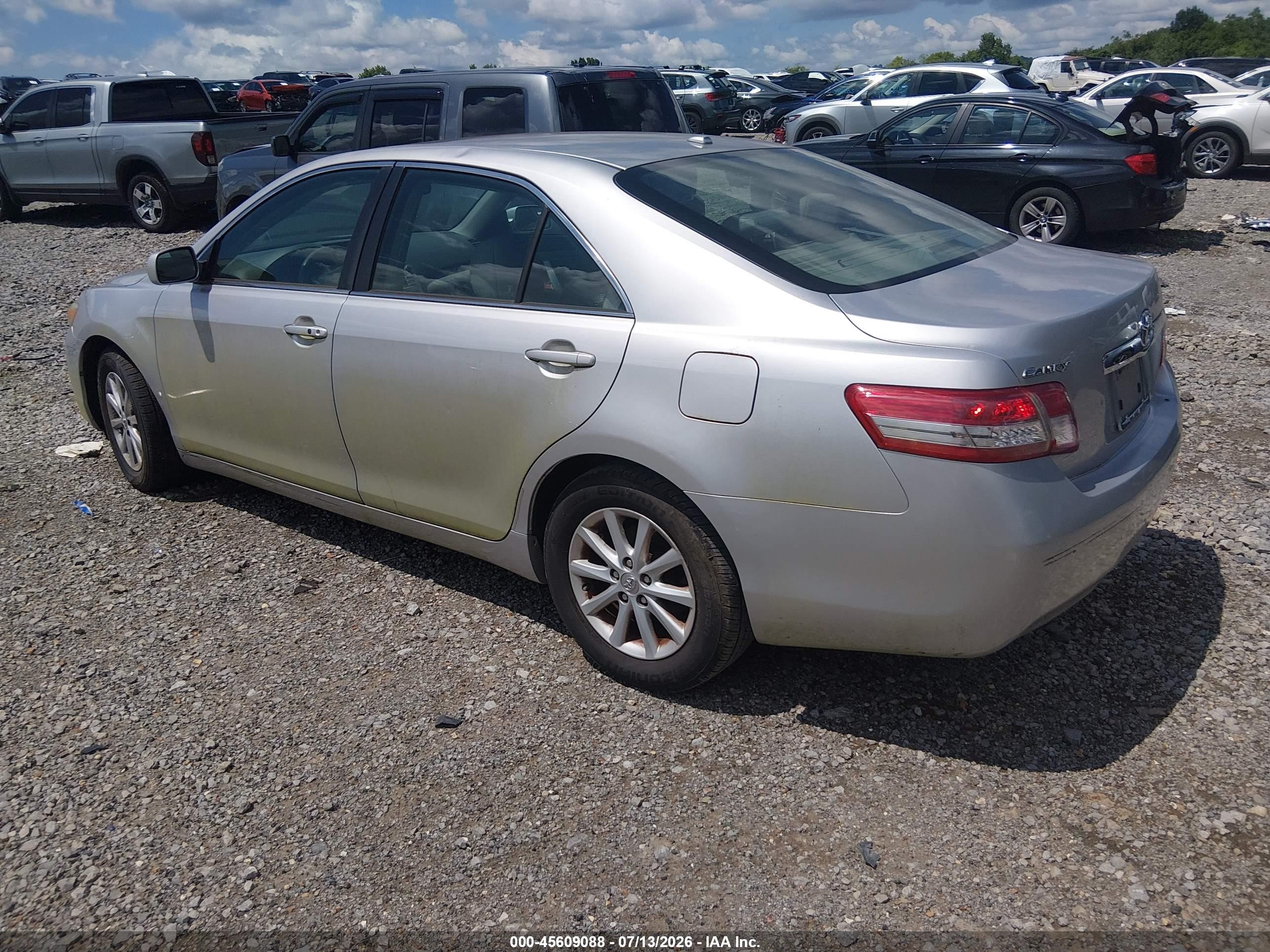 2011 Toyota Camry Xle Gray vin: 4T4BF3EK2BR112508