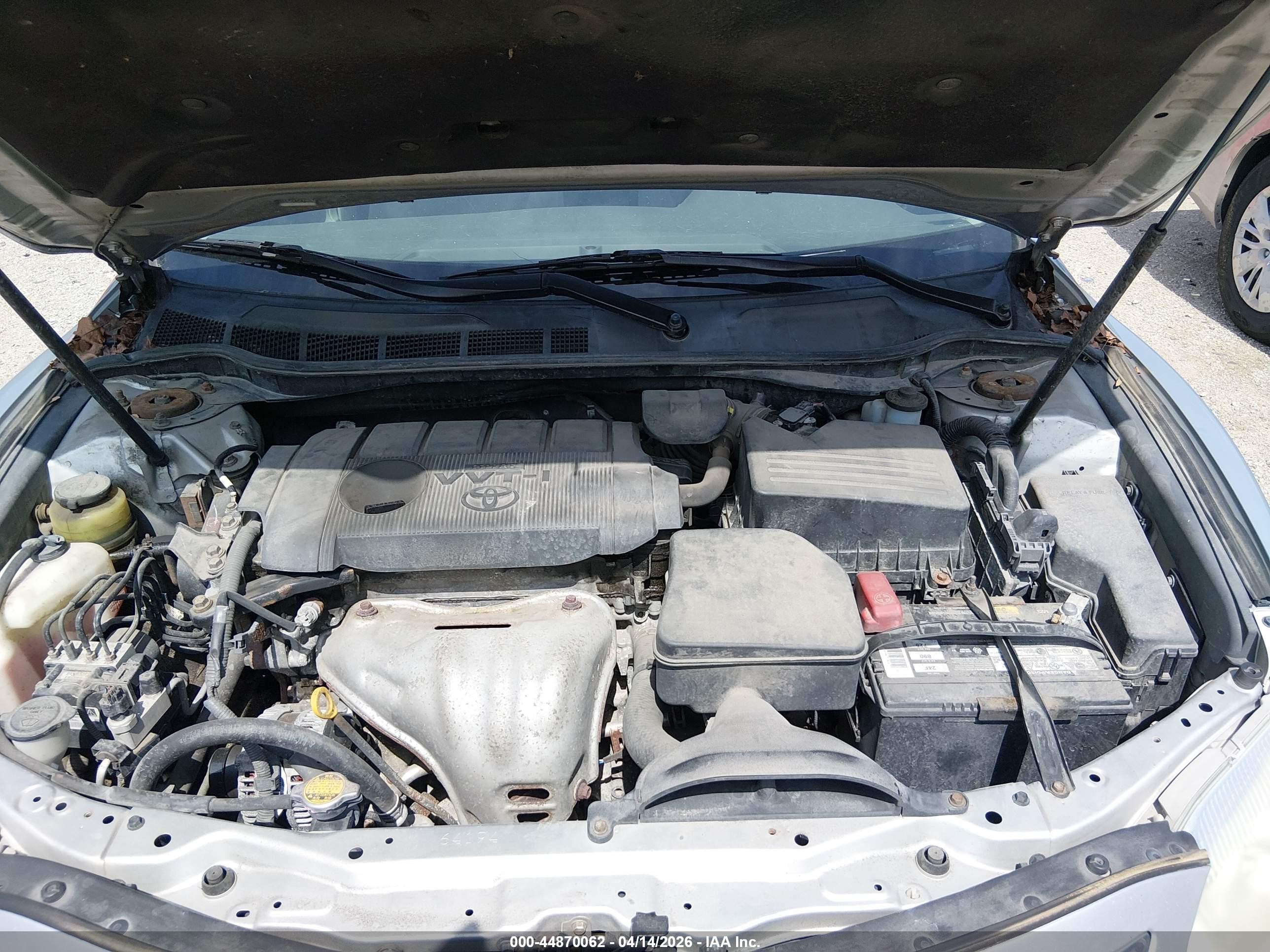 2011 Toyota Camry Le Серебряный vin: 4T4BF3EK2BR126148